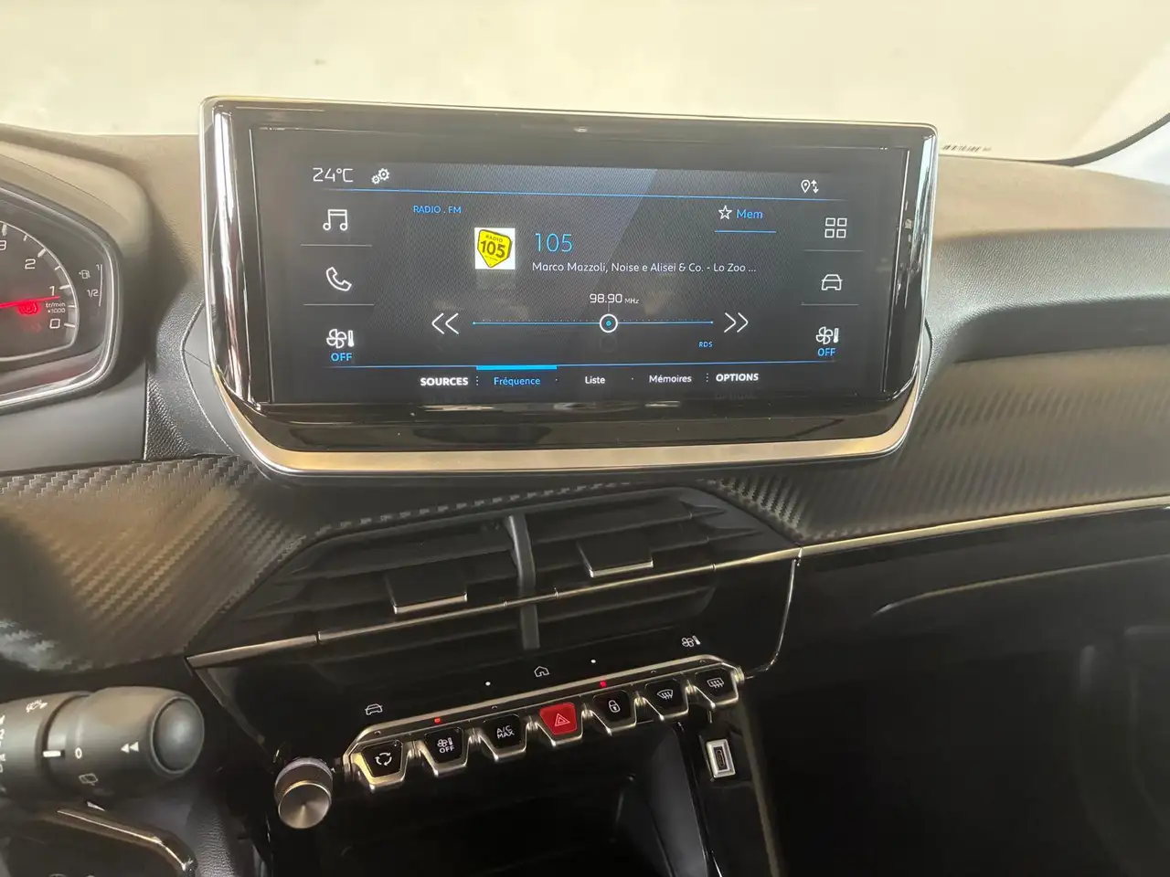 Peugeot 208 1.2 PureTech Style 21