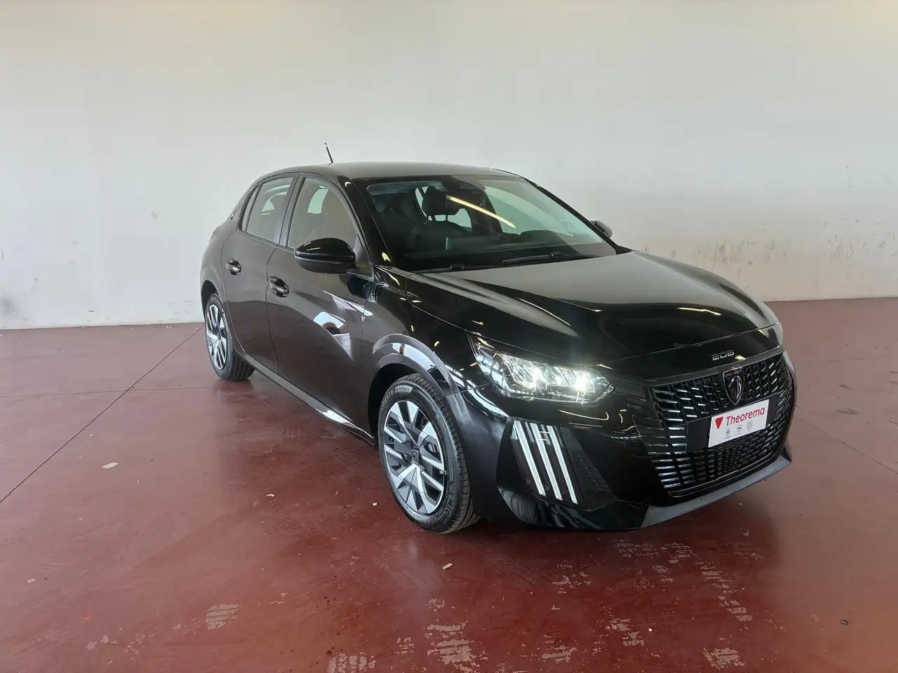 Peugeot 208 1.2 PureTech Style 7