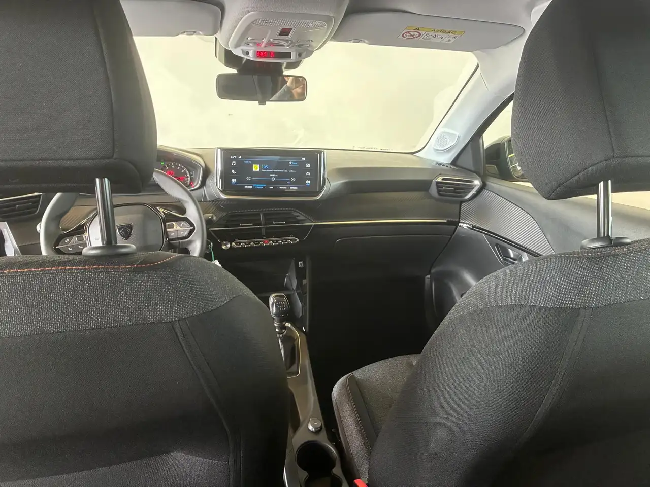 Peugeot 208 1.2 PureTech Style 23