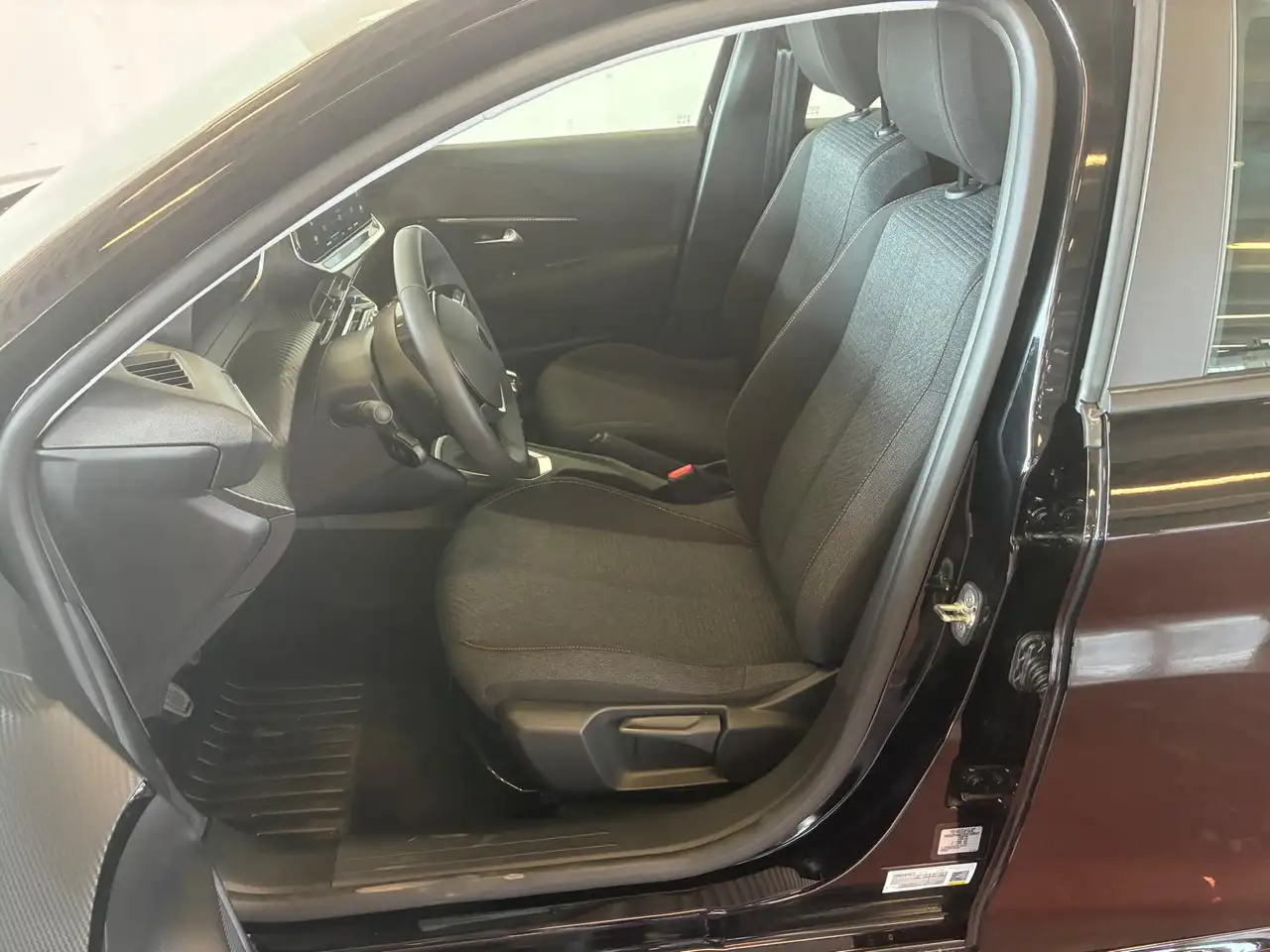 Peugeot 208 1.2 PureTech Style 19
