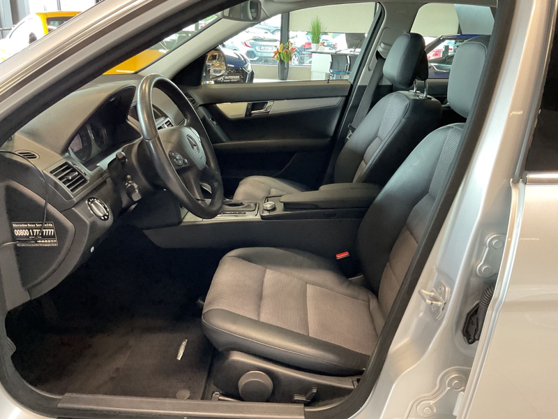 Mercedes-Benz C 200 K Autom. Avantgarde AHK Leder Navi Xenon — photo 7