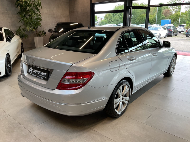 Mercedes-Benz C 200 K Autom. Avantgarde AHK Leder Navi Xenon — photo 4