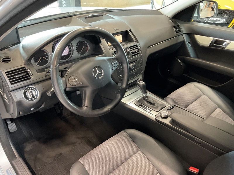 Mercedes-Benz C 200 K Autom. Avantgarde AHK Leder Navi Xenon — photo 8