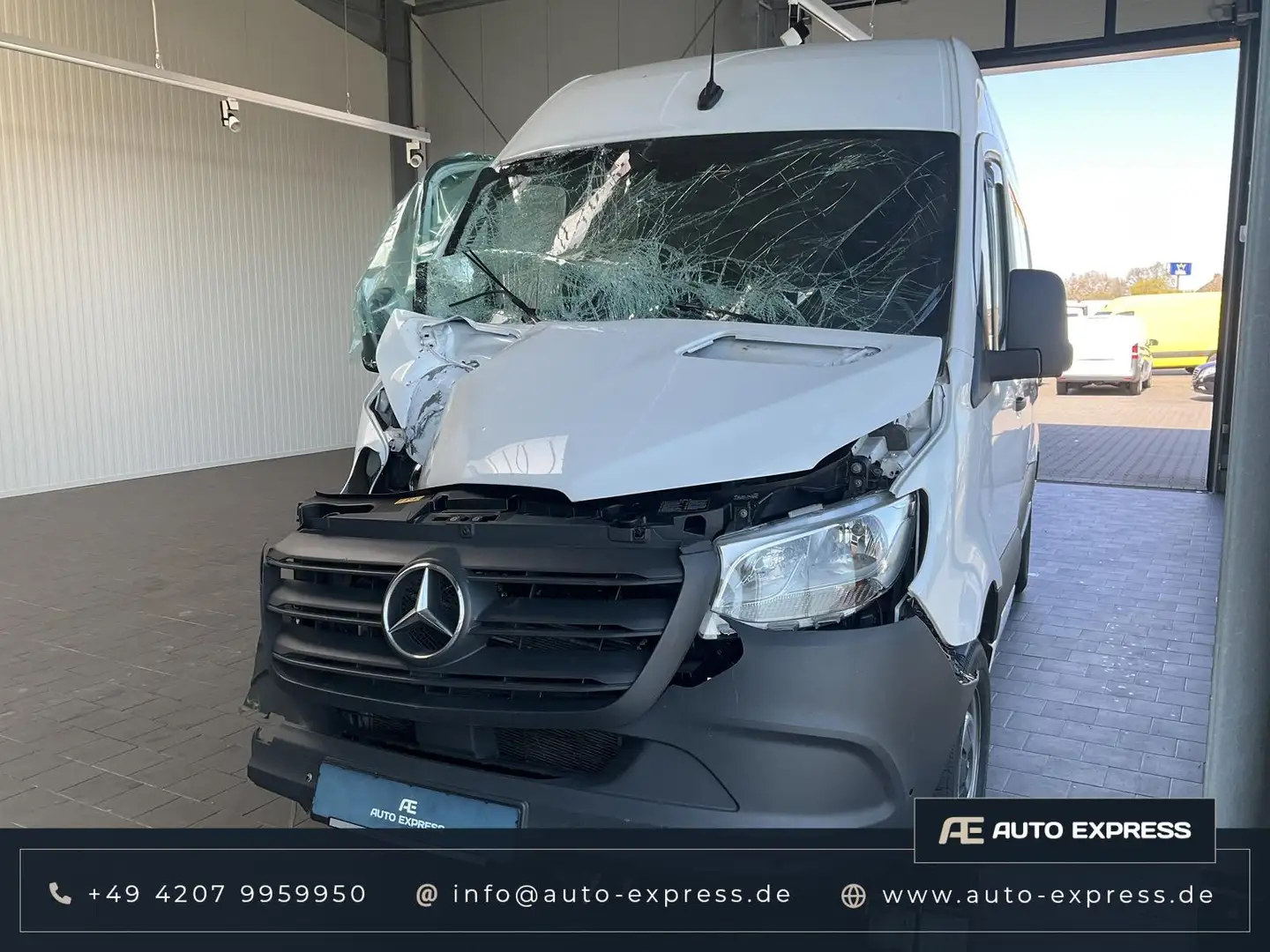 Mercedes-Benz Sprinter 317 L2/H2+ MBUX+Sitzheizung+ Weiß - 1
