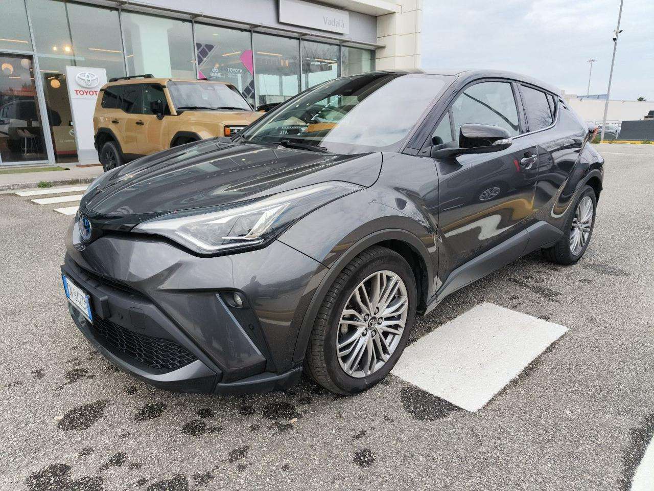 Toyota C-HR 2.0 Hybrid E-CVT Lounge