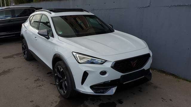 CUPRA Formentor 1.5 TSI DSG Pano/Navi+/Kamera/K-les/19
