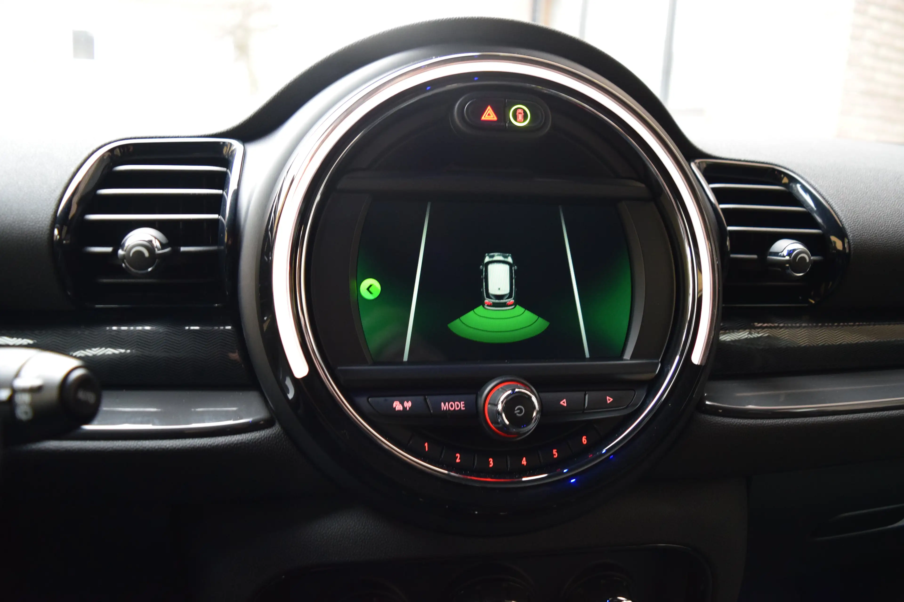 MINI One Clubman 1.5iA - NAVI / LED / APPLE CARPLAY / CR-CONTR — photo 13