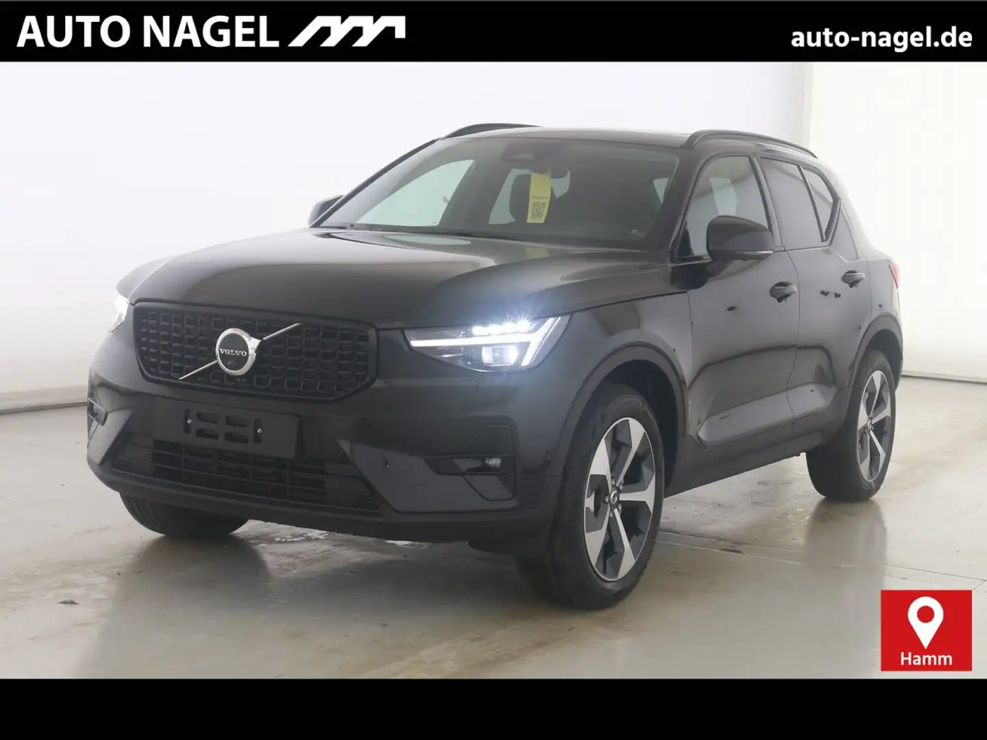 Volvo XC40 XC40 B3 Plus Dark AHK | PANO | KLIMA | AUTOMATIK Schwarz - 1