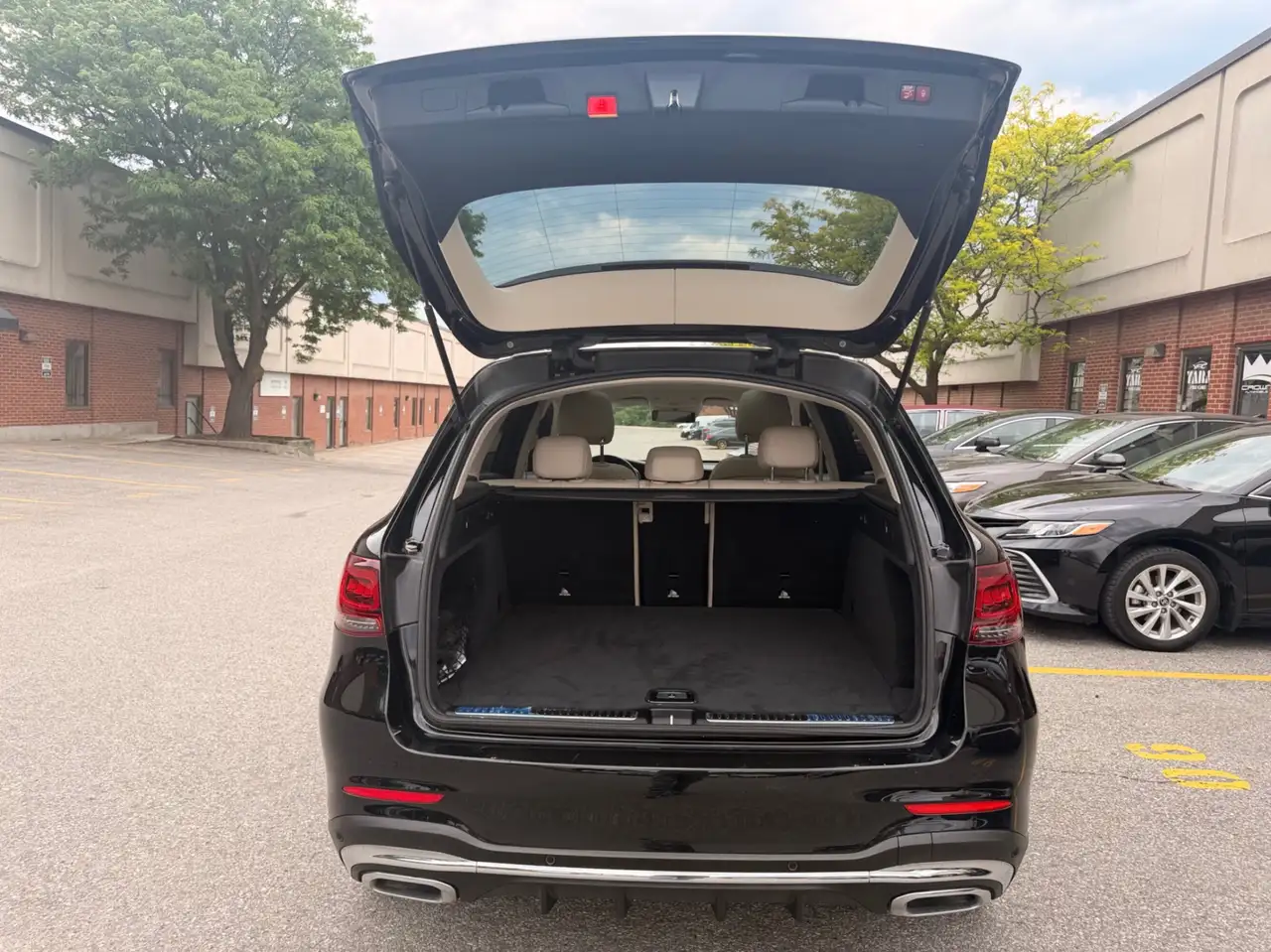Mercedes-Benz GLC photo Mercedes-Benz GLC