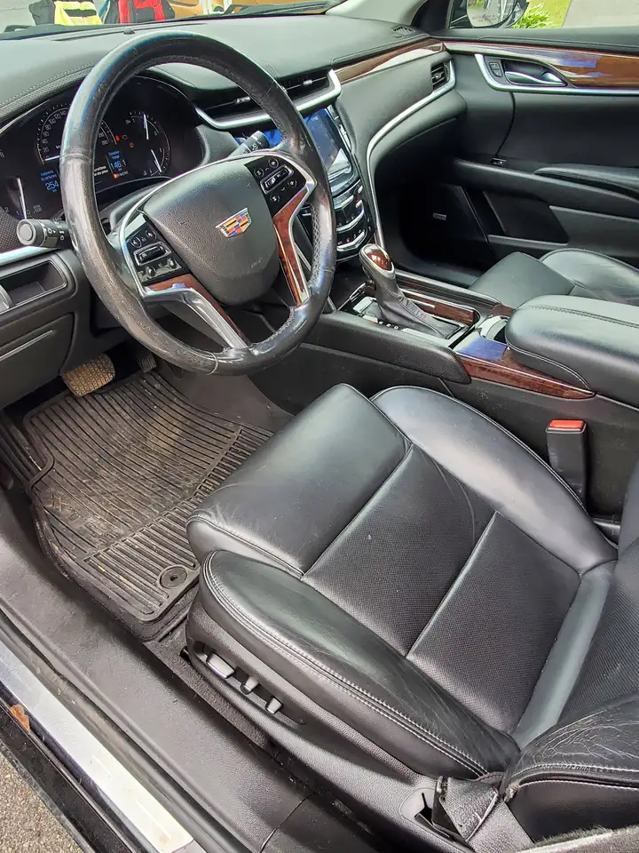 Cadillac XTS fotografie Cadillac XTS
