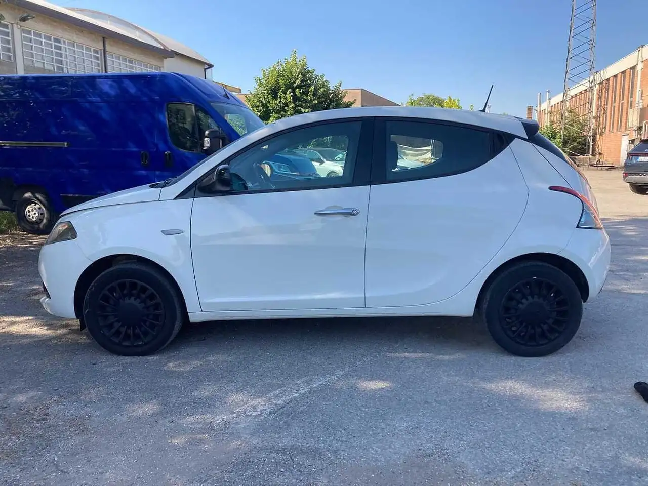 Lancia Ypsilon 2023