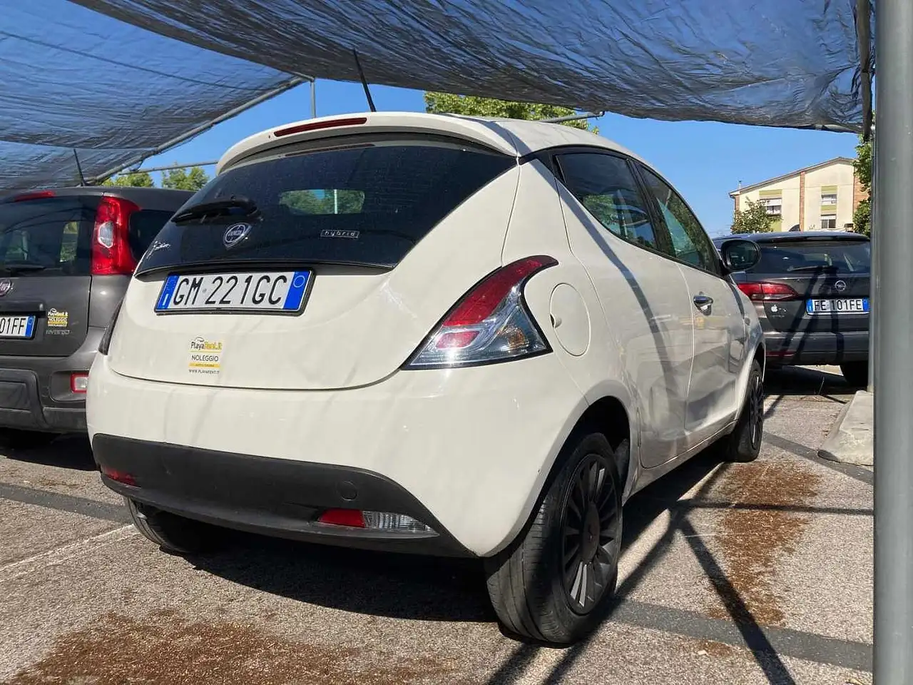 Lancia Ypsilon 2023 — фото 6