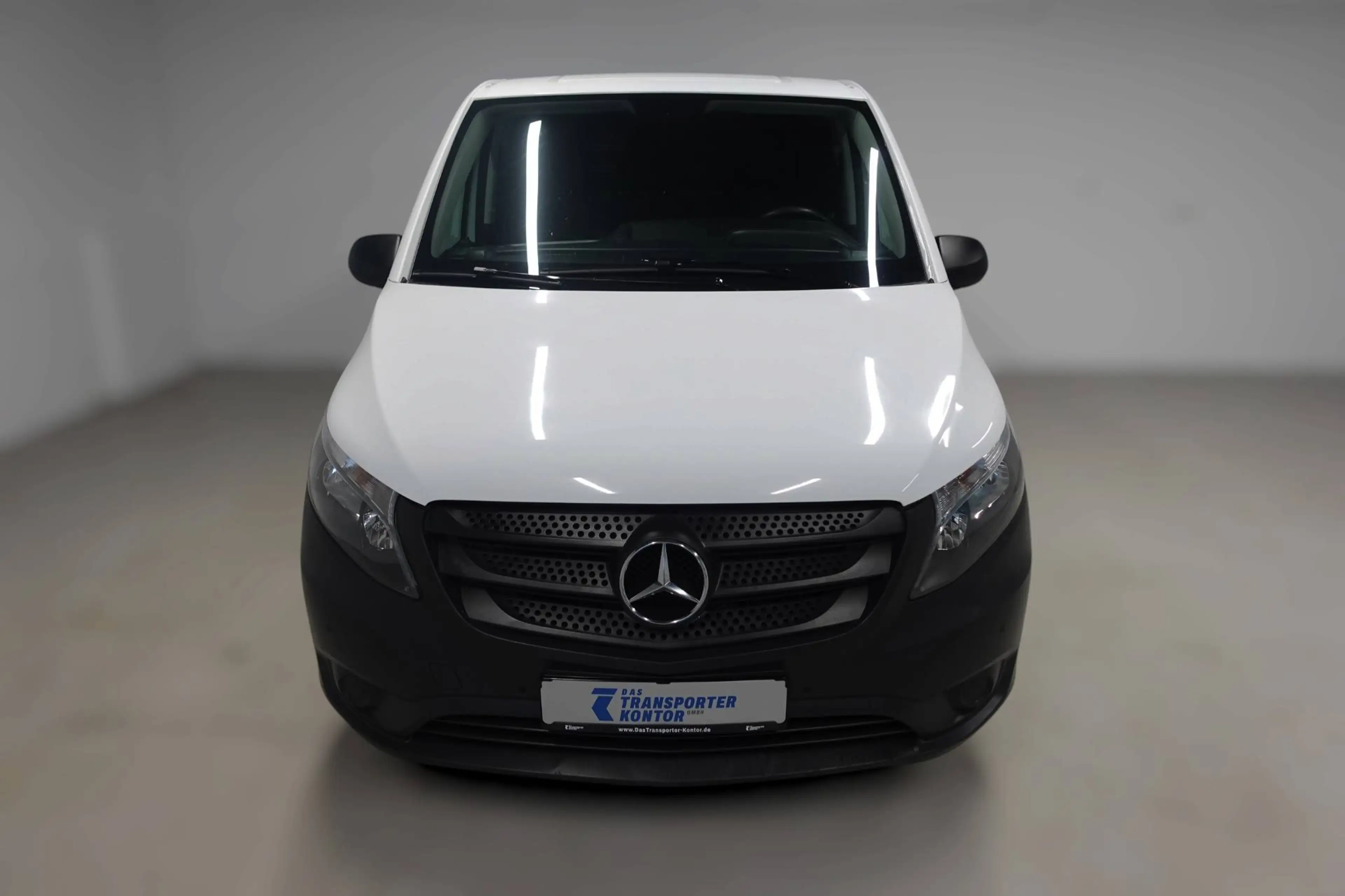 Mercedes-Benz Vito 110 CDI RWD lang Klima Tempomat PDC 1. Hand TÜV neu — photo 2