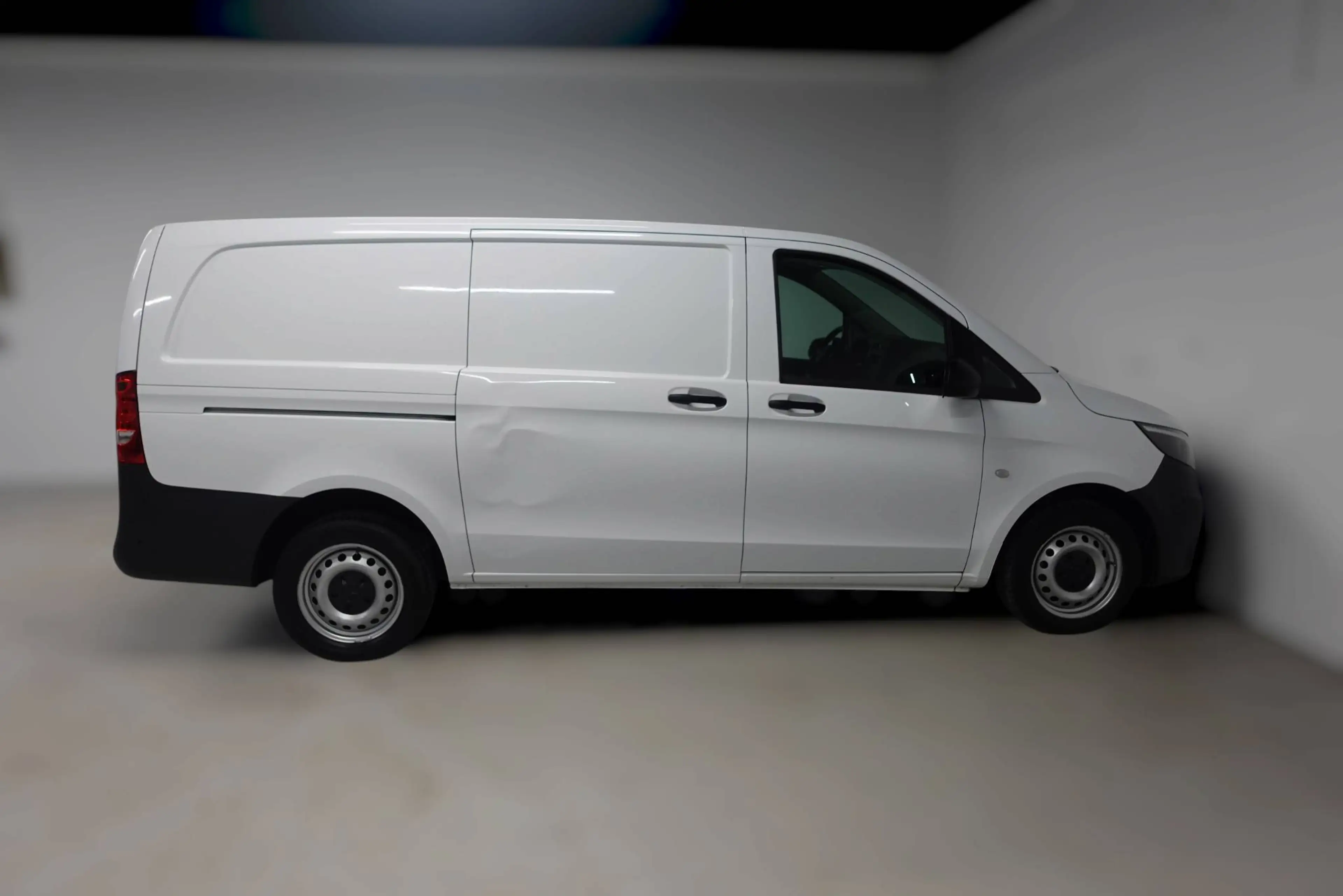 Mercedes-Benz Vito 110 CDI RWD lang Klima Tempomat PDC 1. Hand TÜV neu — photo 4