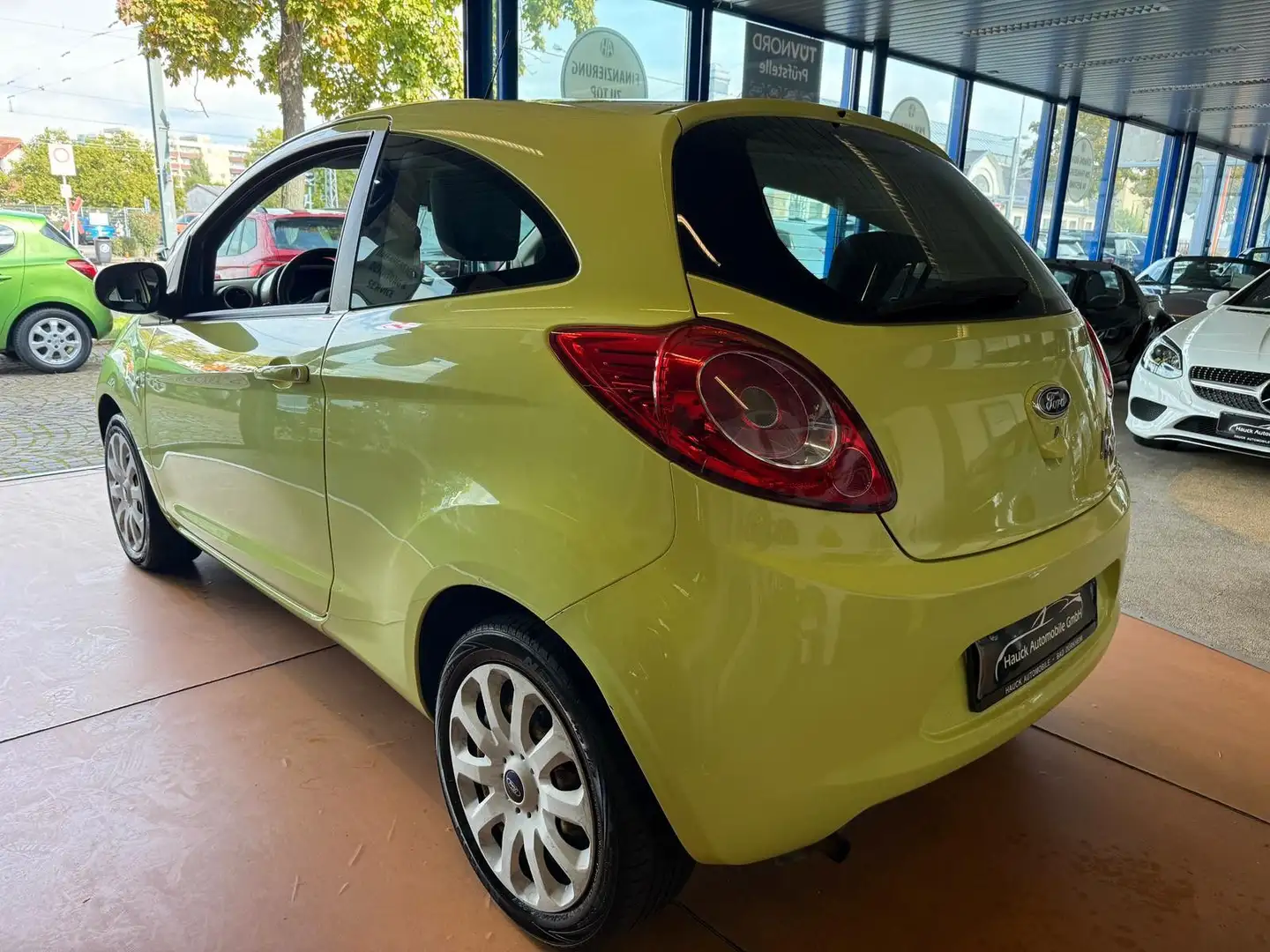 Ford Ka/Ka+ Titanium /1.Hd/69TKM/Klima/Radio Vert - 2