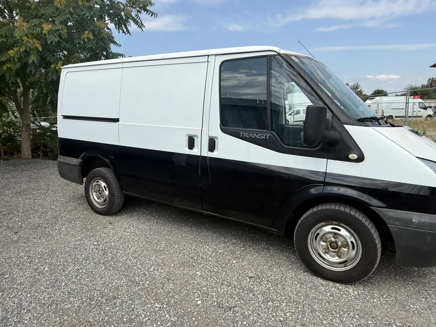 Ford Transit 2,2 Liter - 2
