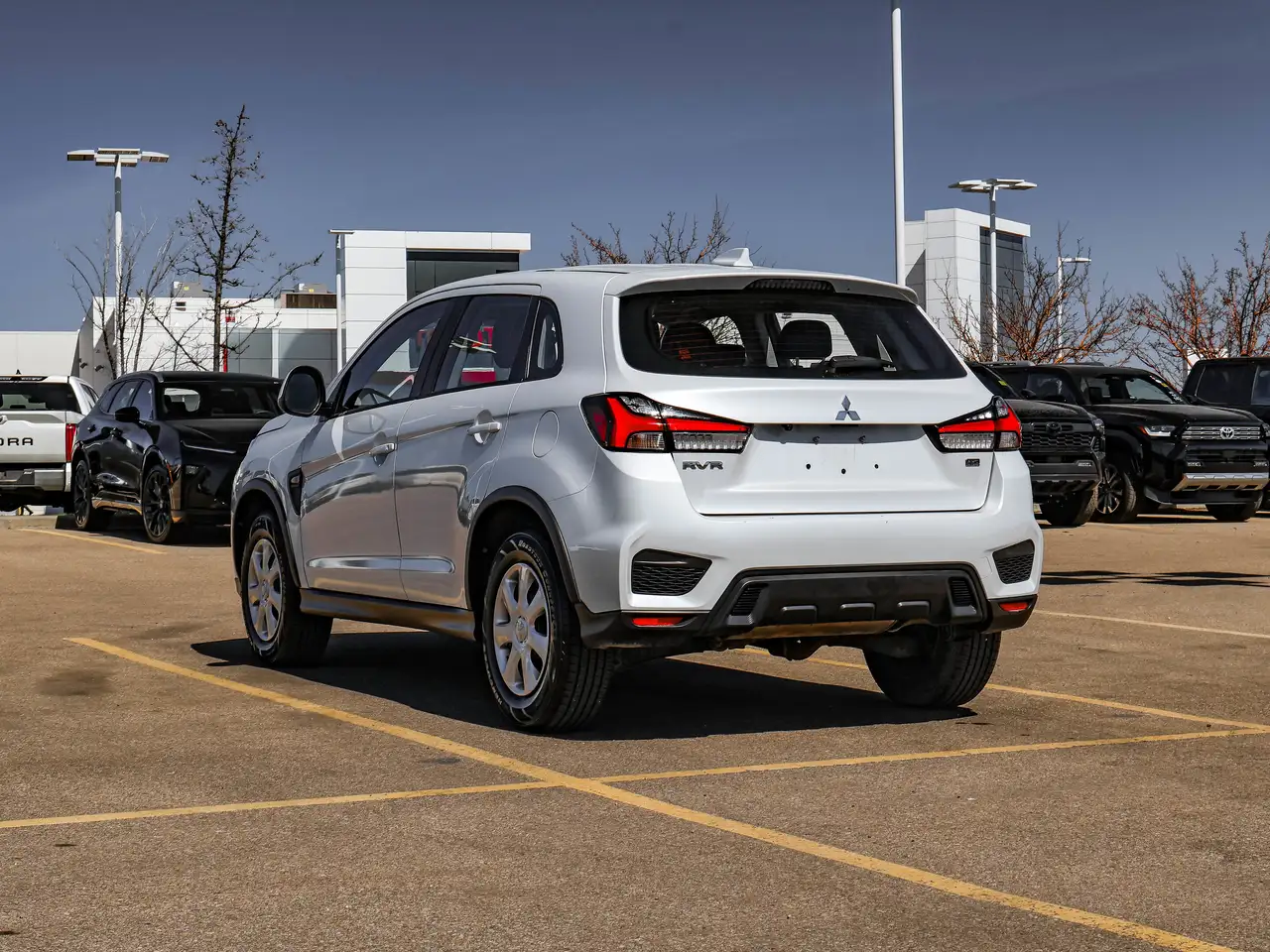 Mitsubishi RVR снимка Mitsubishi RVR