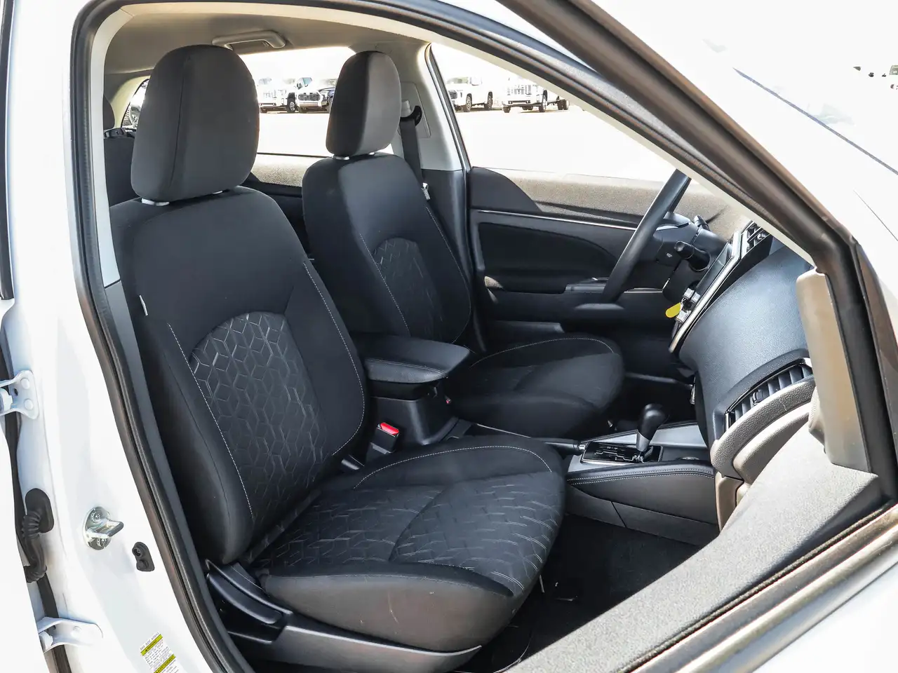 Mitsubishi RVR снимка Mitsubishi RVR