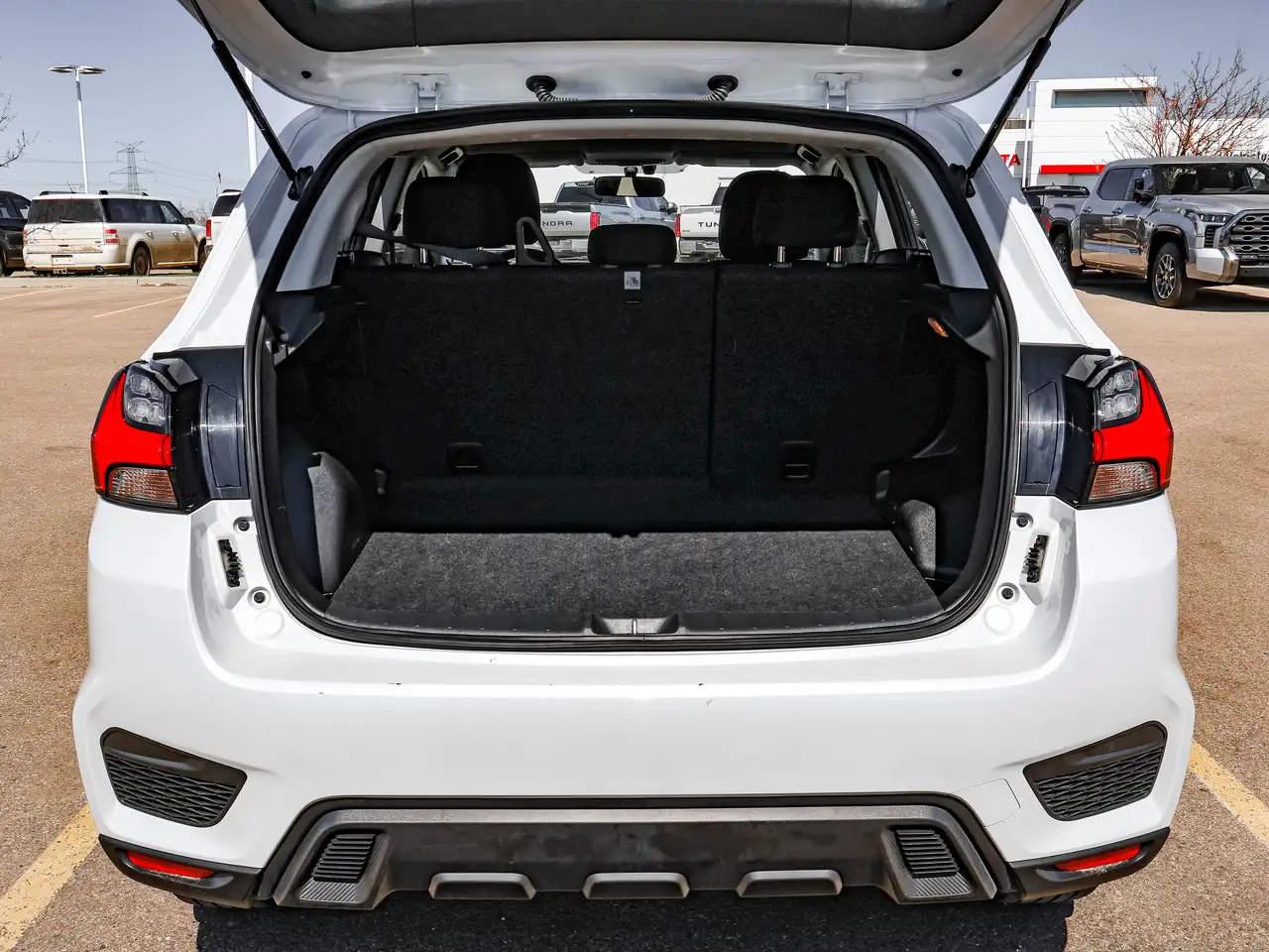 Mitsubishi RVR снимка Mitsubishi RVR