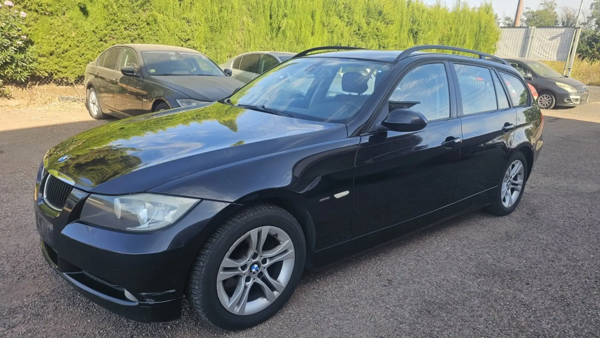 BMW 318 318d Touring Noir - 2