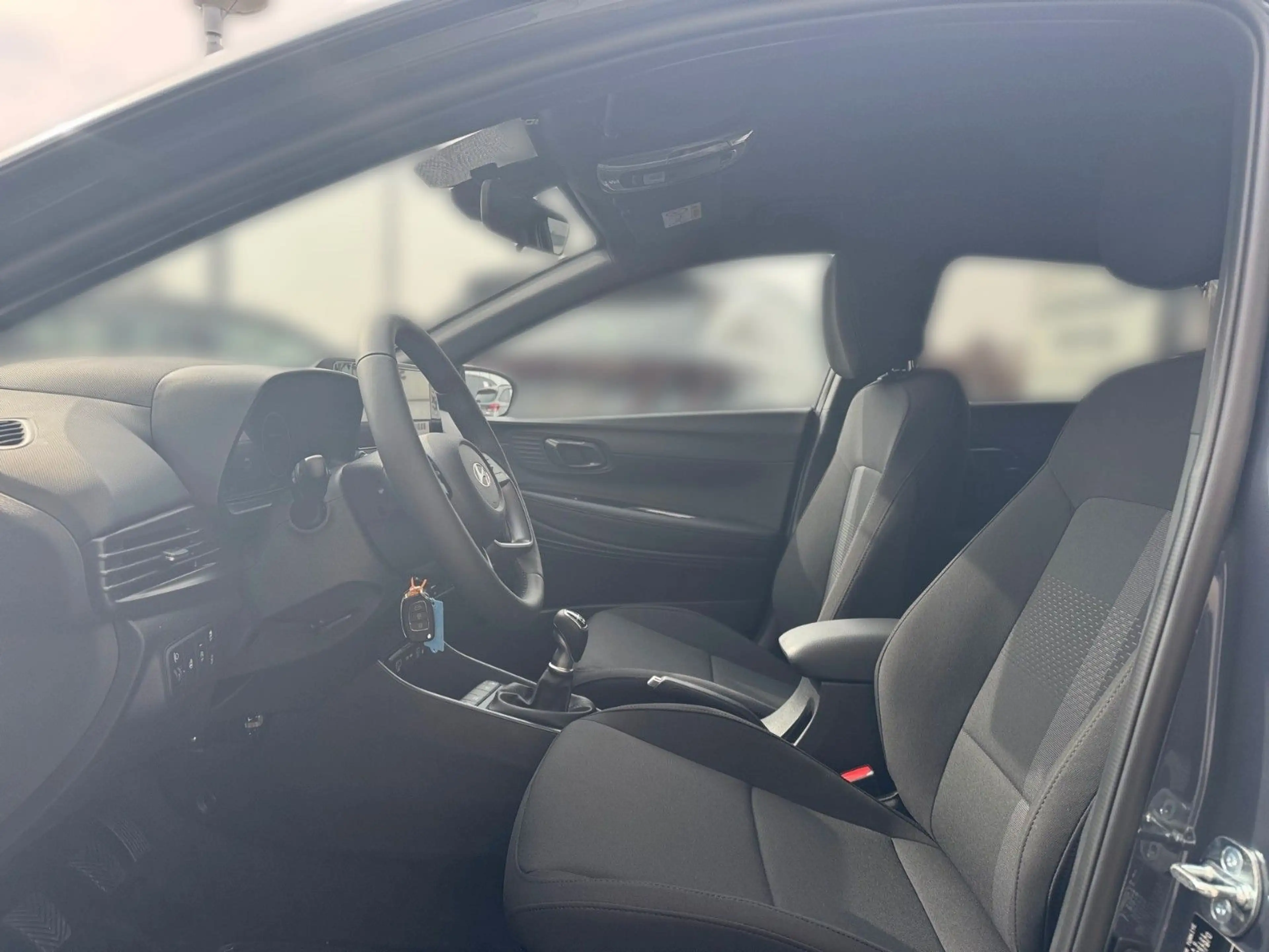 Hyundai i20 Blackline — photo 7