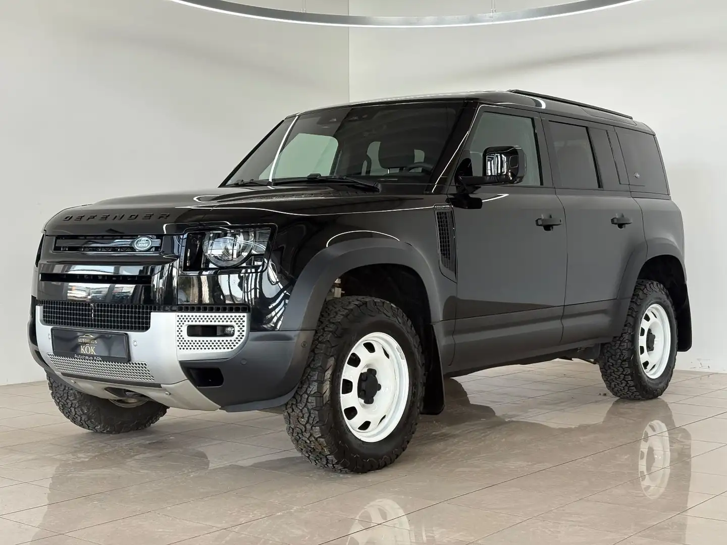 Land Rover Defender 110 AHK 360 LED SHZ Offroad Apple Noir - 2