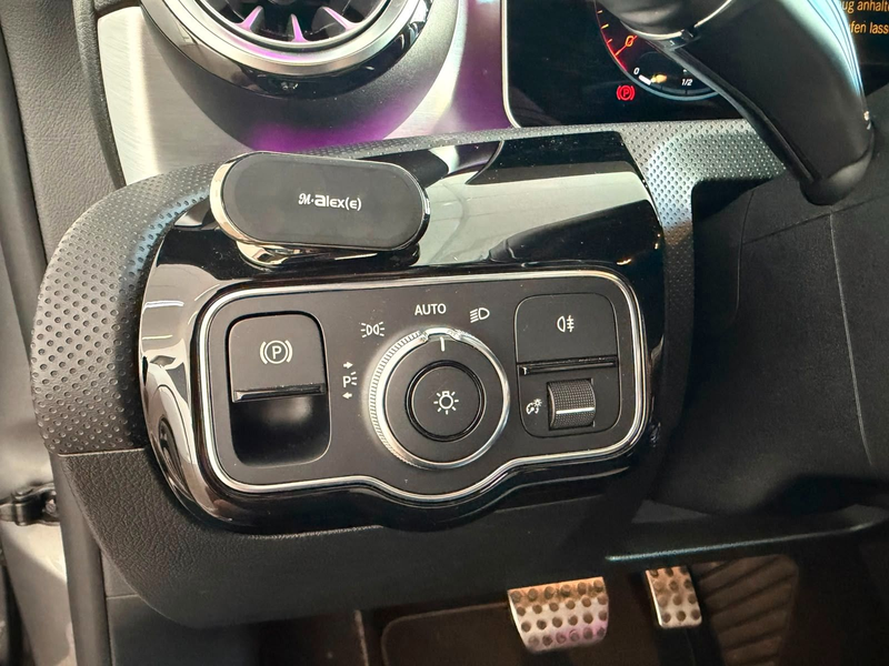 Mercedes-Benz CLA 250 AMG Night-Paket Pano Kamera Sportauspuff — photo 14