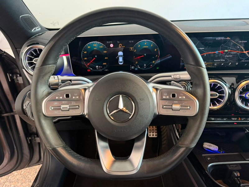 Mercedes-Benz CLA 250 AMG Night-Paket Pano Kamera Sportauspuff — photo 13