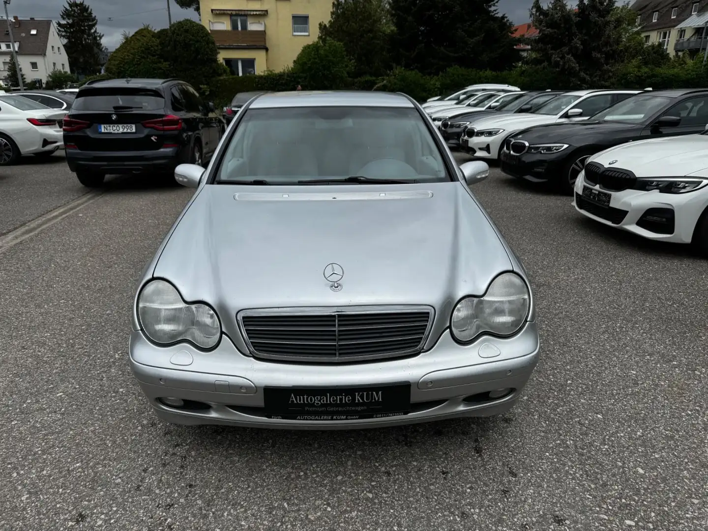Mercedes-Benz C 240 Lim Aut|PDC|KLIMA|PDC|NAVI|TÜV NEU|TEMPOMA Srebrny - 2