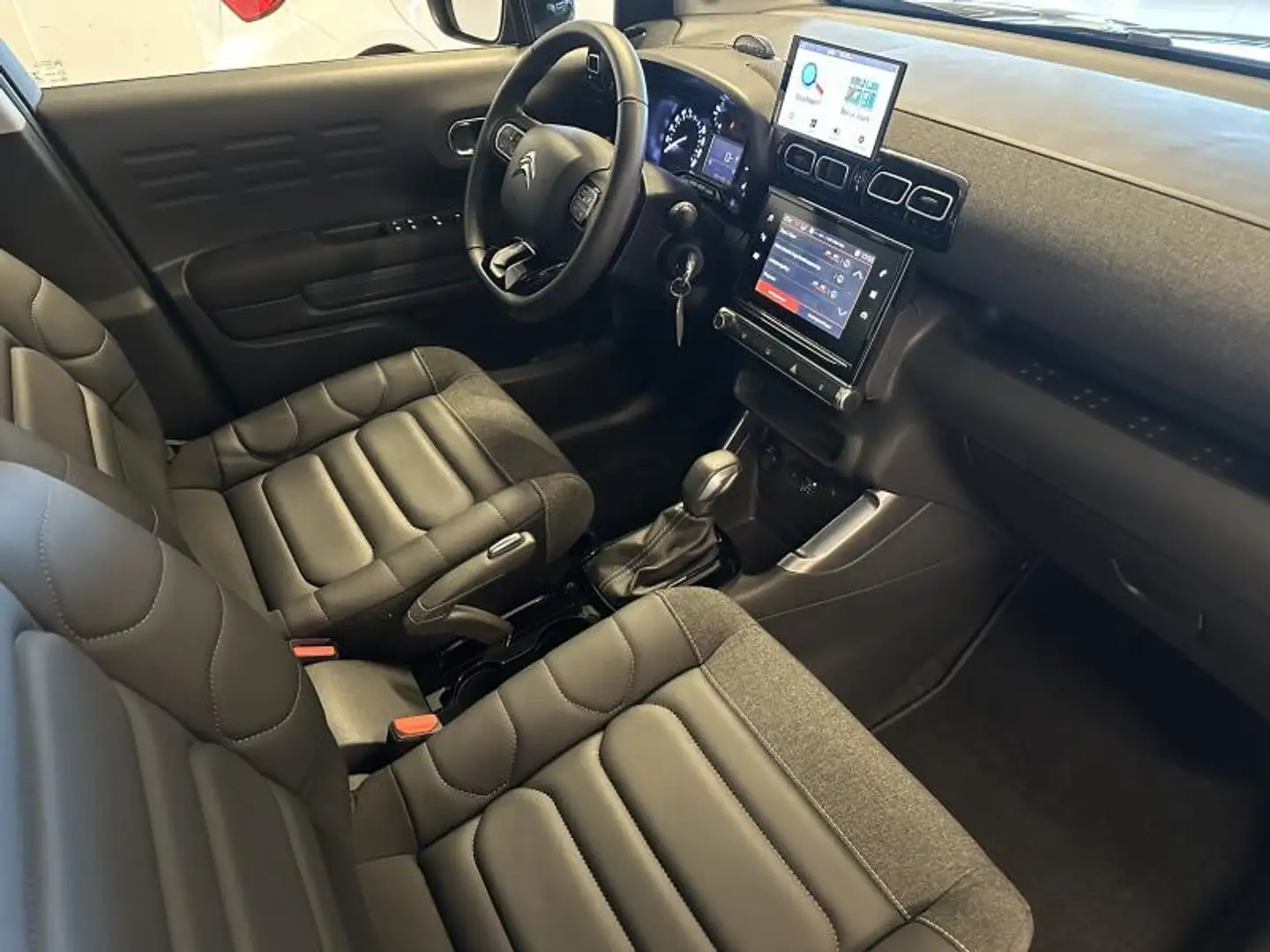 Citroen C3 Aircross FEEL 1.2 BENZINE 130 EAT 6 Gris - 2