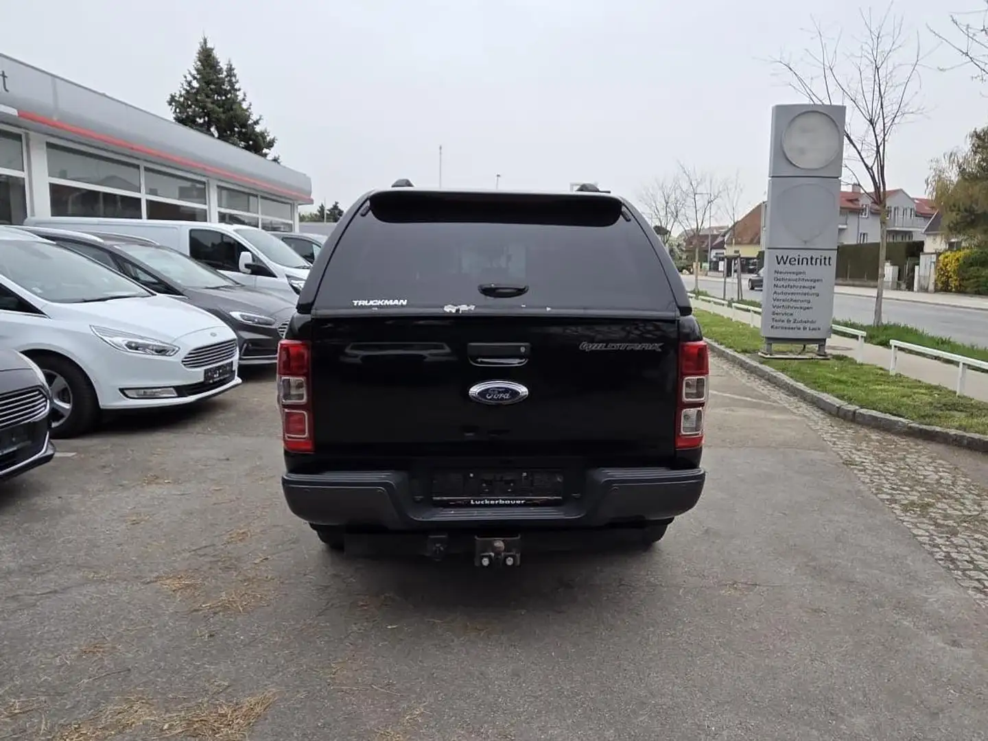 Ford Ranger Wildtrak Doppelkabine 4x4 Schwarz - 2