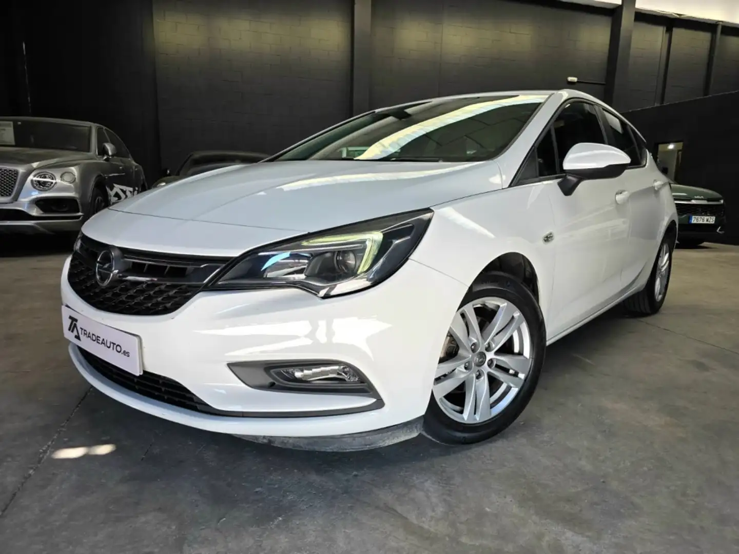 Opel Astra 1.6CDTi S/S Dynamic 110 Blanco - 1