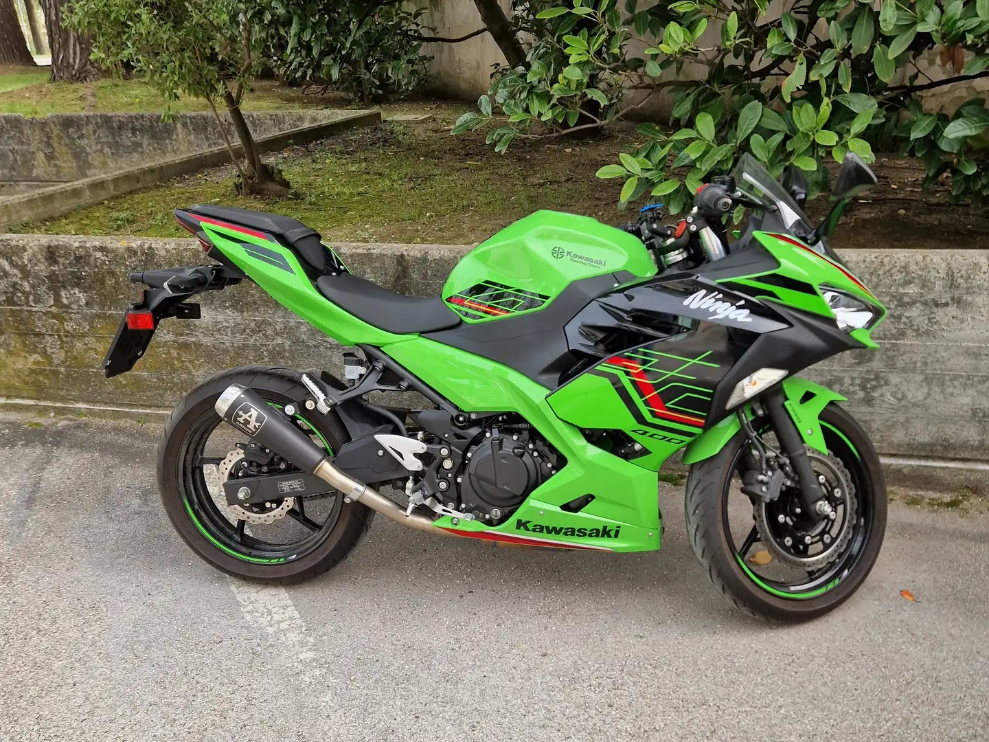 Kawasaki Ninja 400 2023 krt Vert - 1