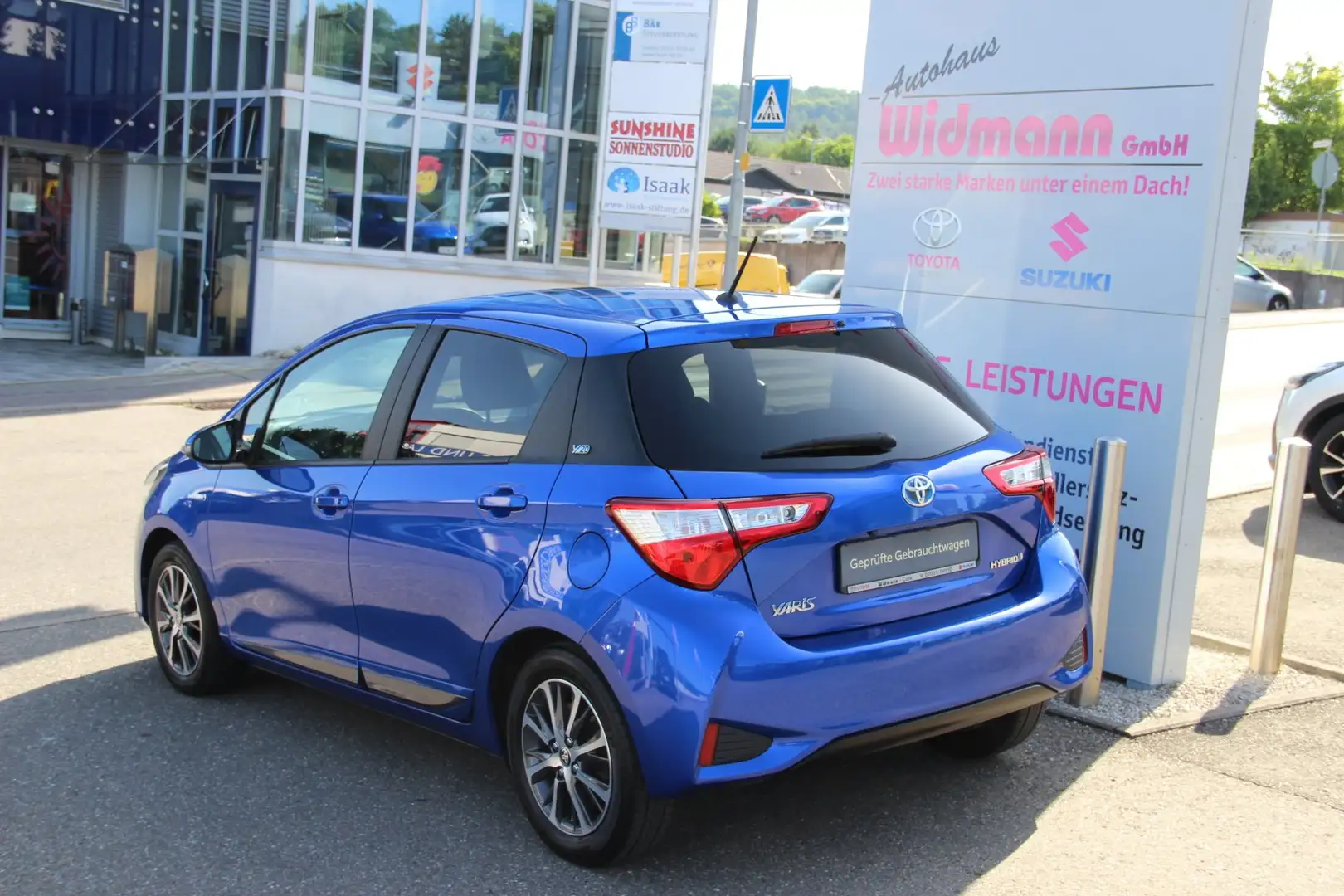 Toyota Yaris 1.5 Hybrid Y20 Club Standheizung Navi Sitzheizung Blau - 2
