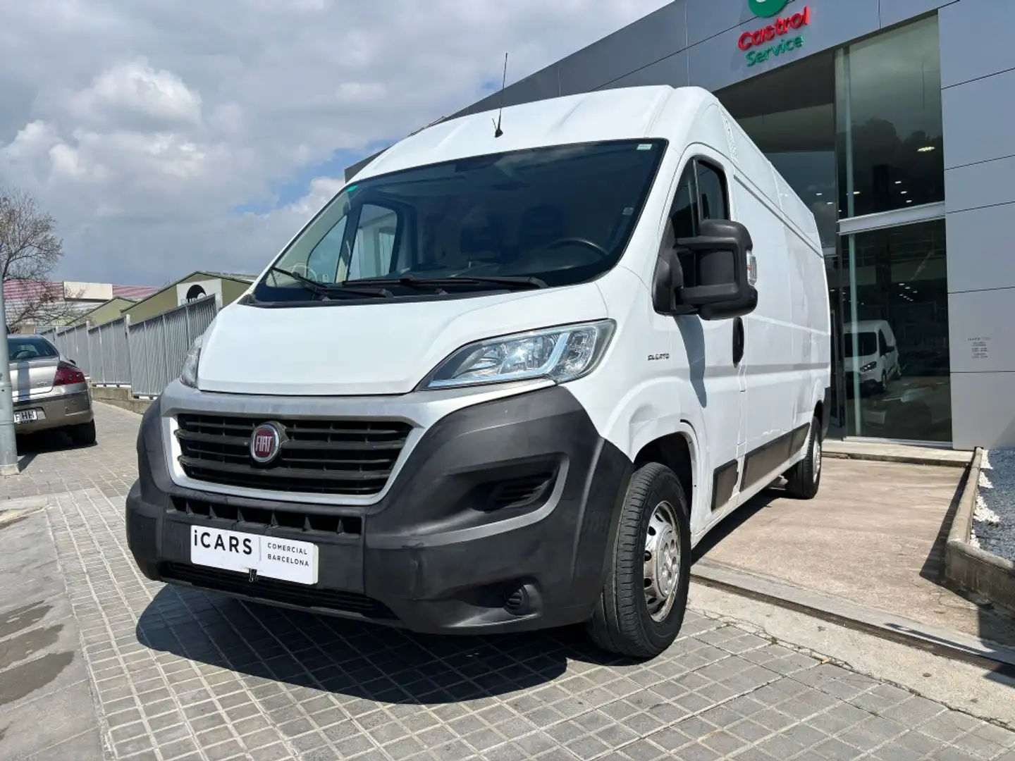 Fiat Ducato Fg. 35 2.3Mjt LPEGR Largo T.A. 110kW Blanc - 1