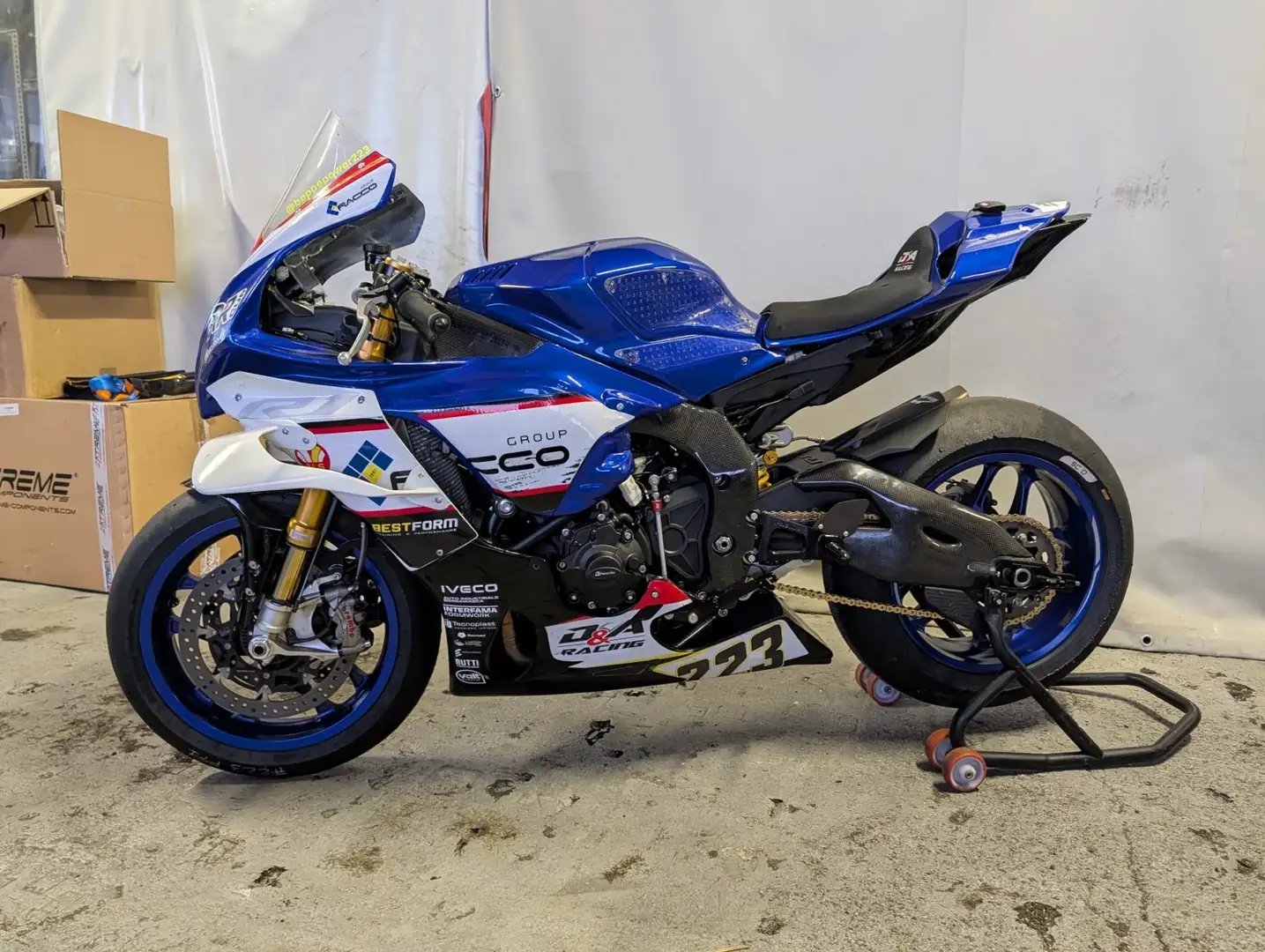 Yamaha YZF-R1 Azul - 1