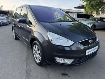 Motor 2,0 Ltr TÜV und HU neu 7 Sitzplätze