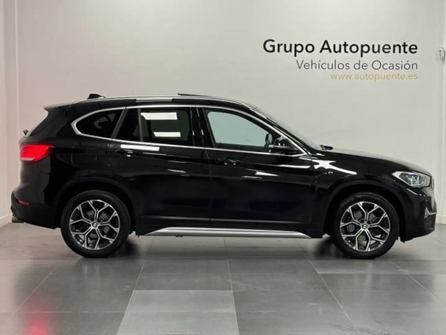 BMW X1 sDrive 18dA Noir - 2