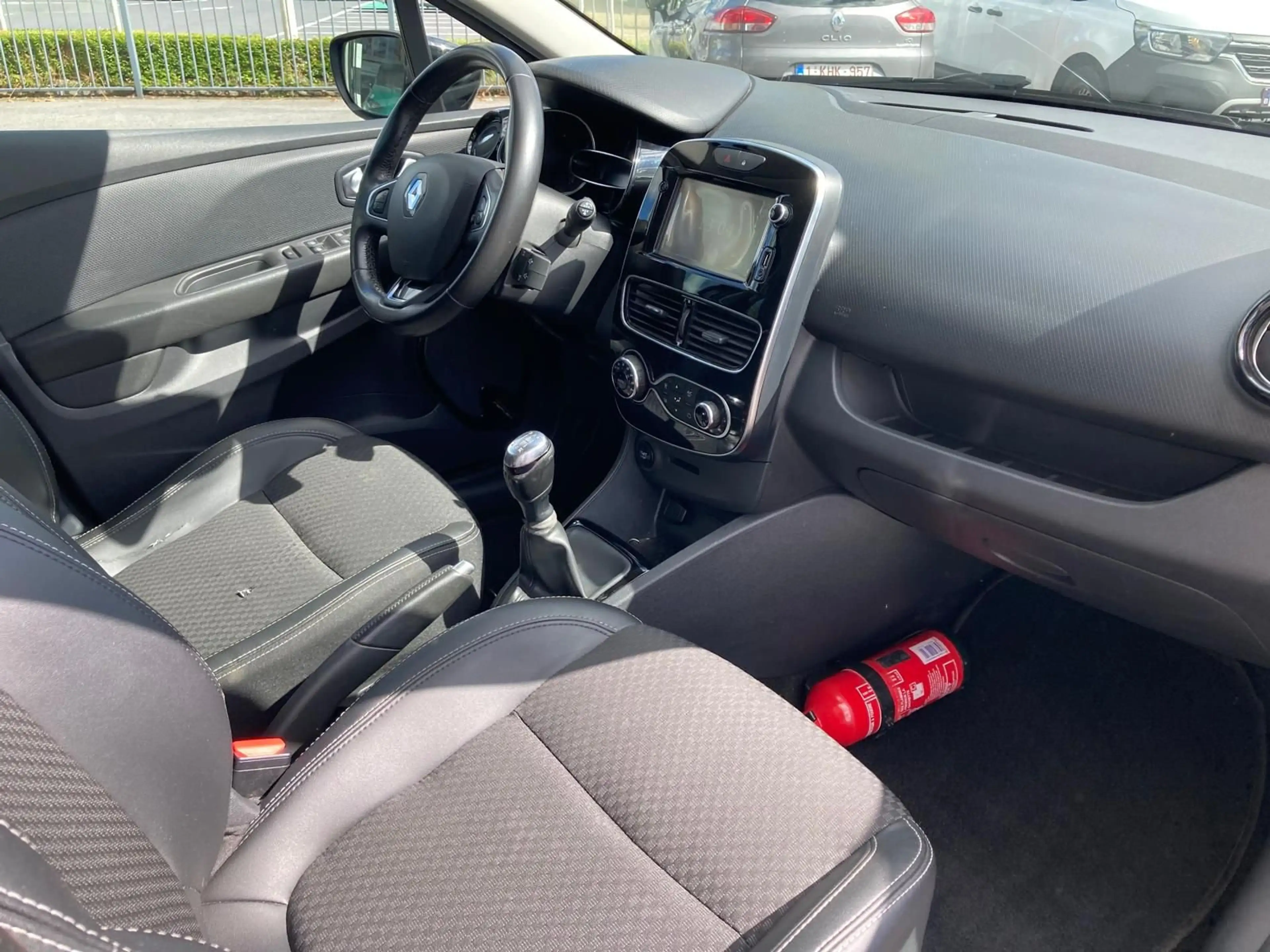 Renault Clio Zen Energy TCe 90 — photo 9