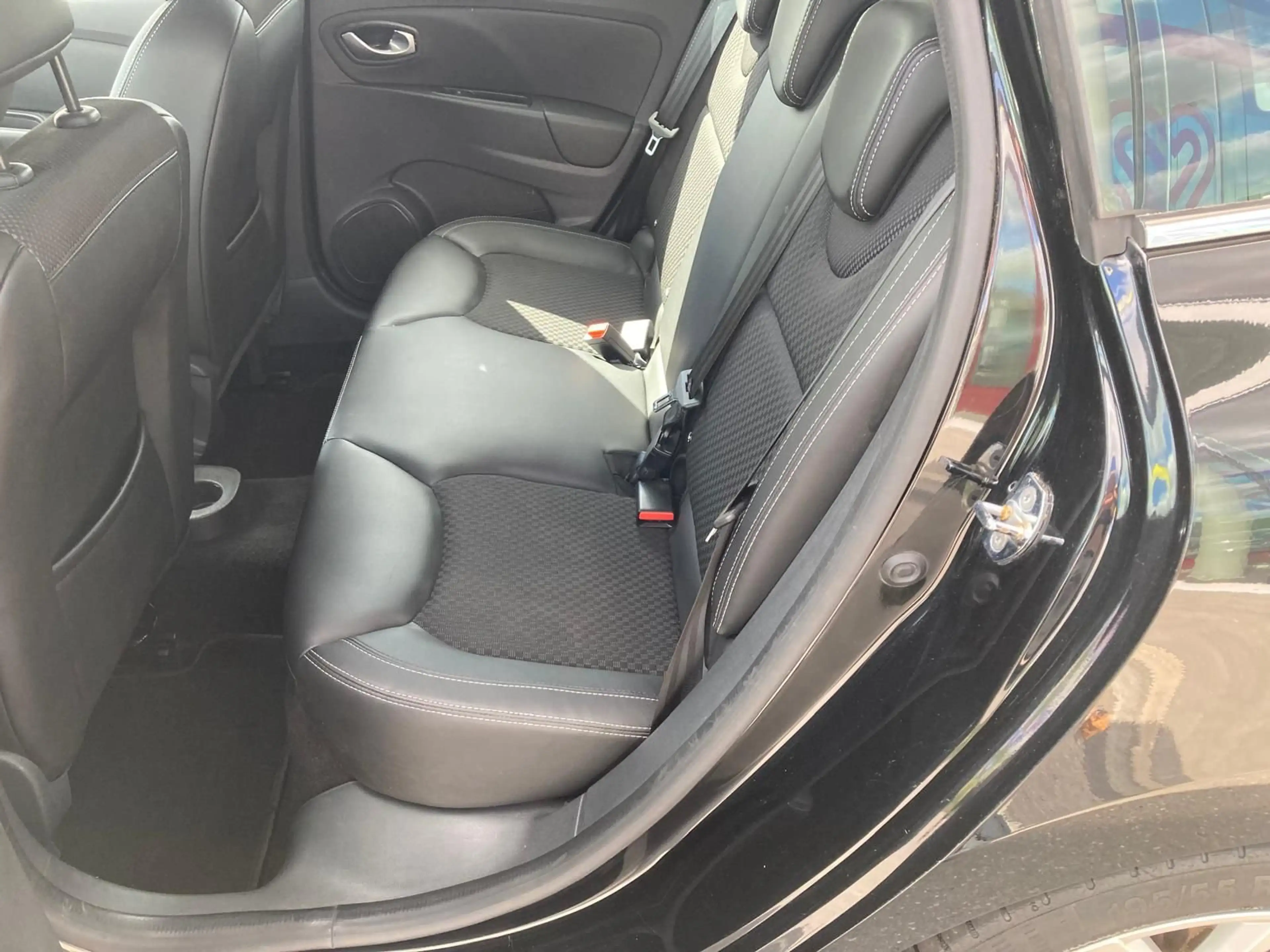 Renault Clio Zen Energy TCe 90 — photo 11