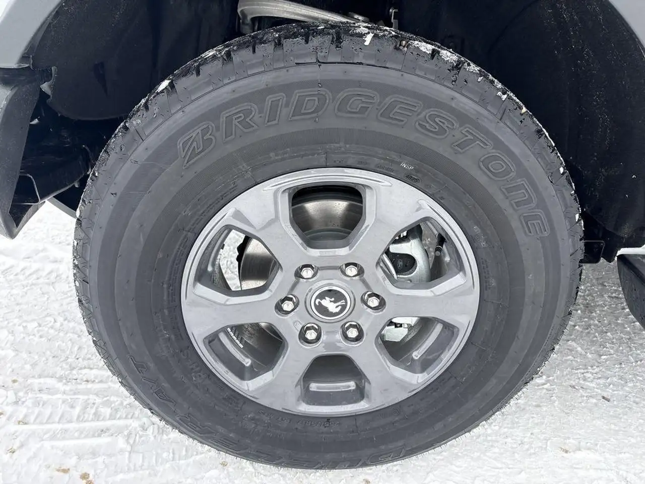 Ford Bronco снимка Ford Bronco