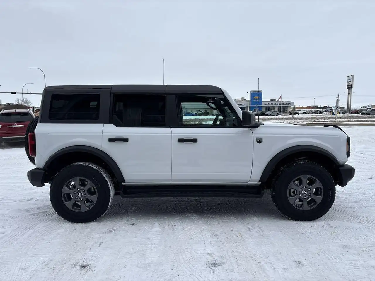 Ford Bronco снимка Ford Bronco
