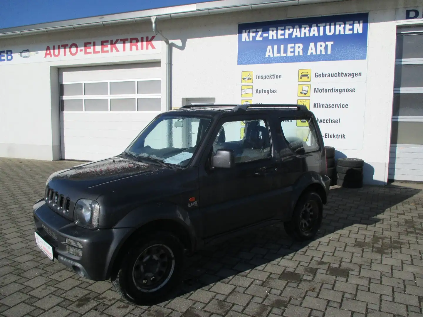Suzuki Jimny Ranger Lim. Grau - 1