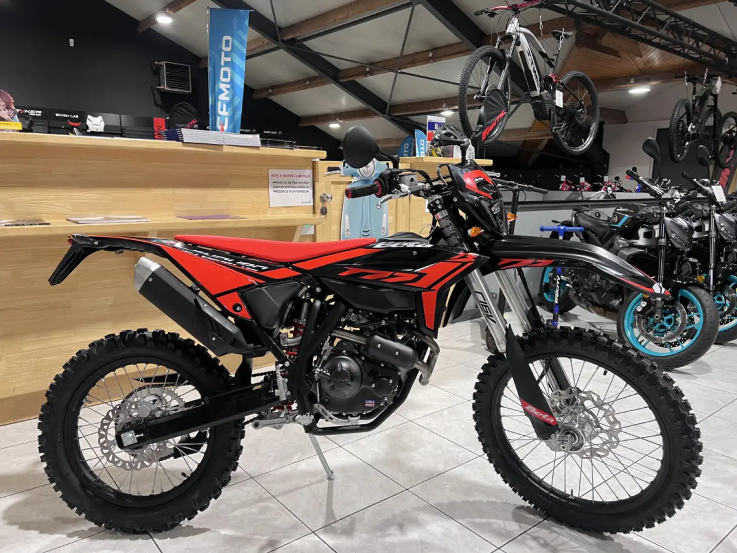 Beta RR 125 ENDURO 4T Negru - 1