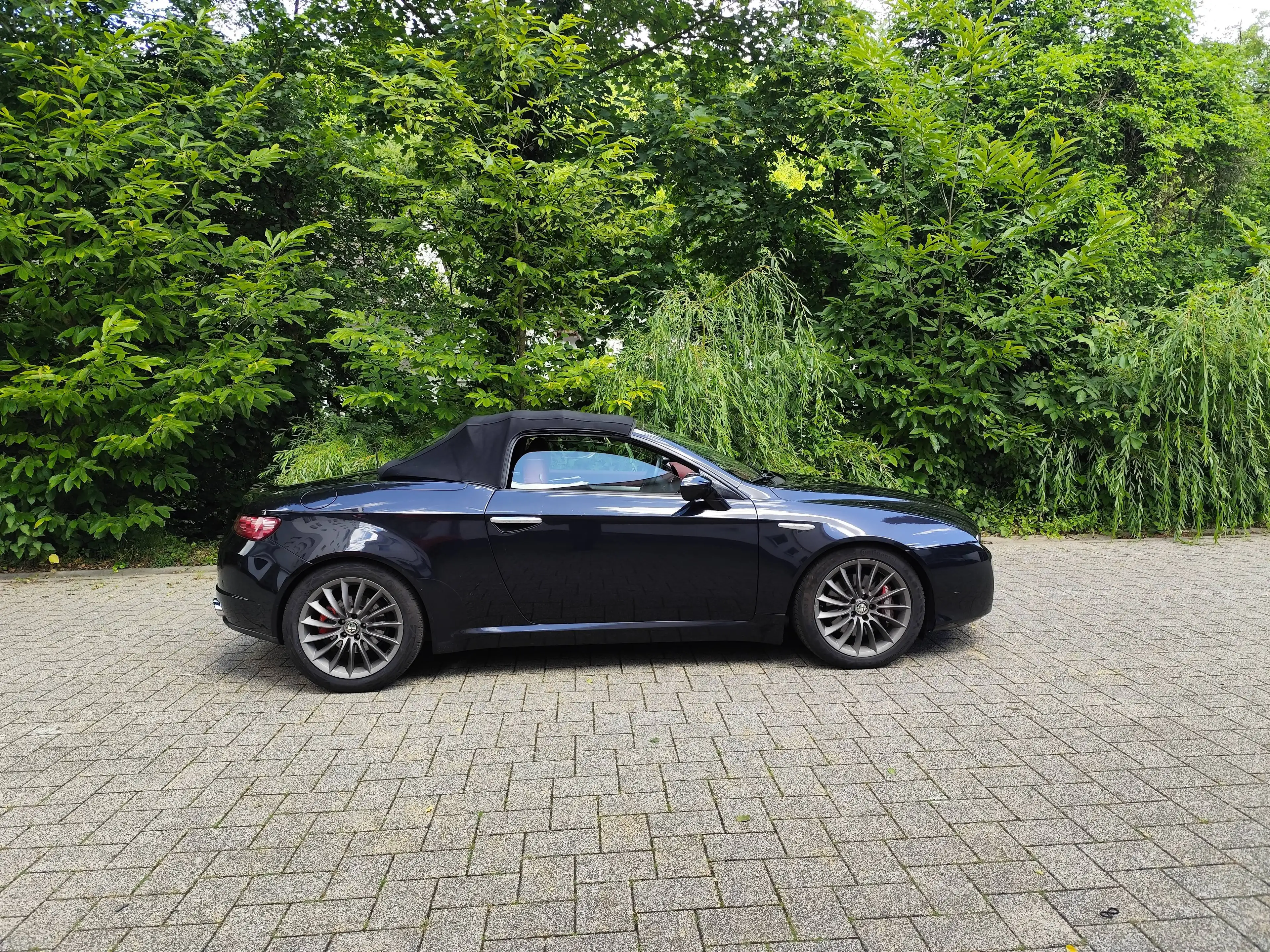 Alfa Romeo Spider 2.4 JTD 20V Exclusive — photo 5
