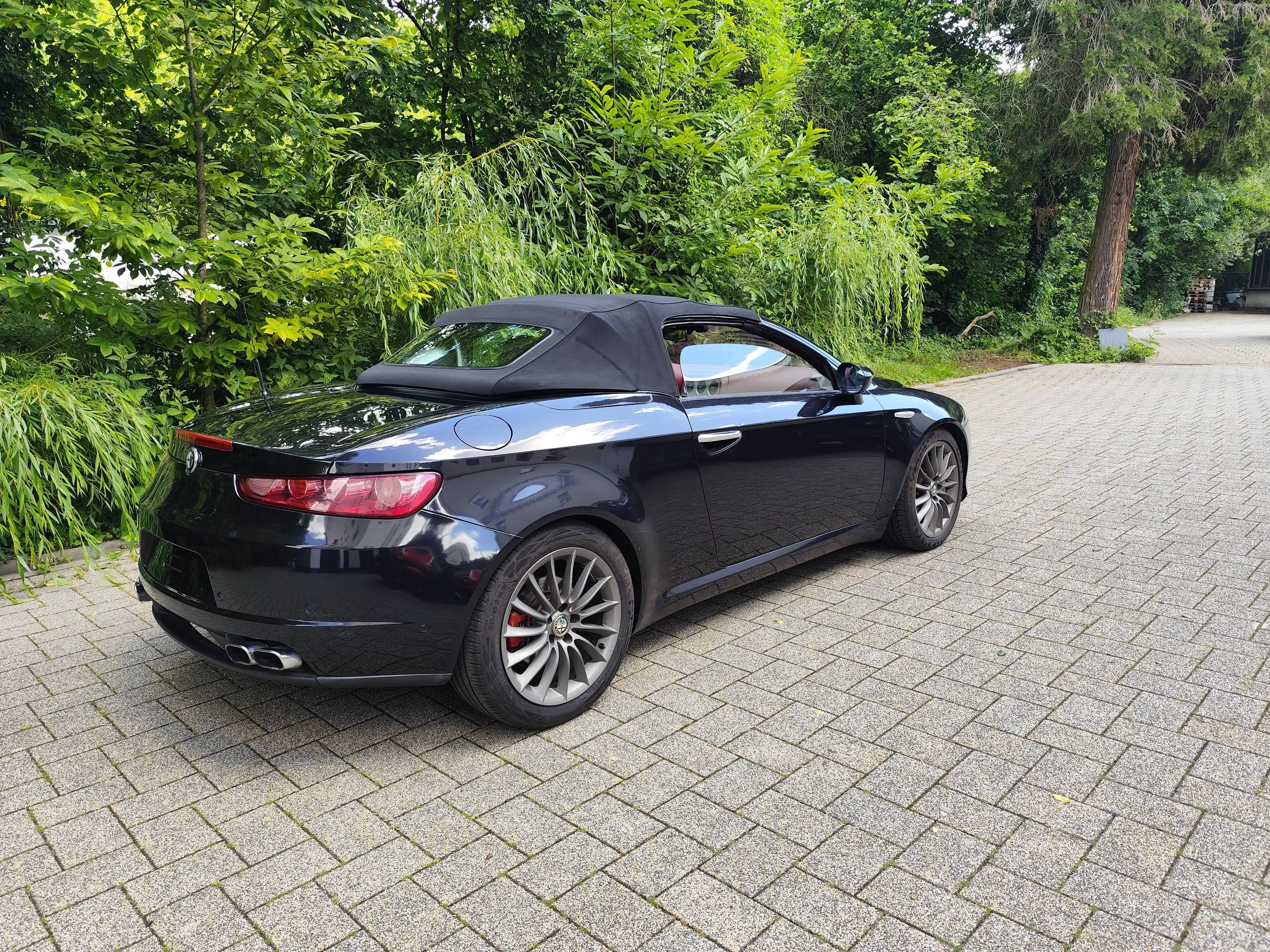 Alfa Romeo Spider 2.4 JTD 20V Exclusive — photo 4