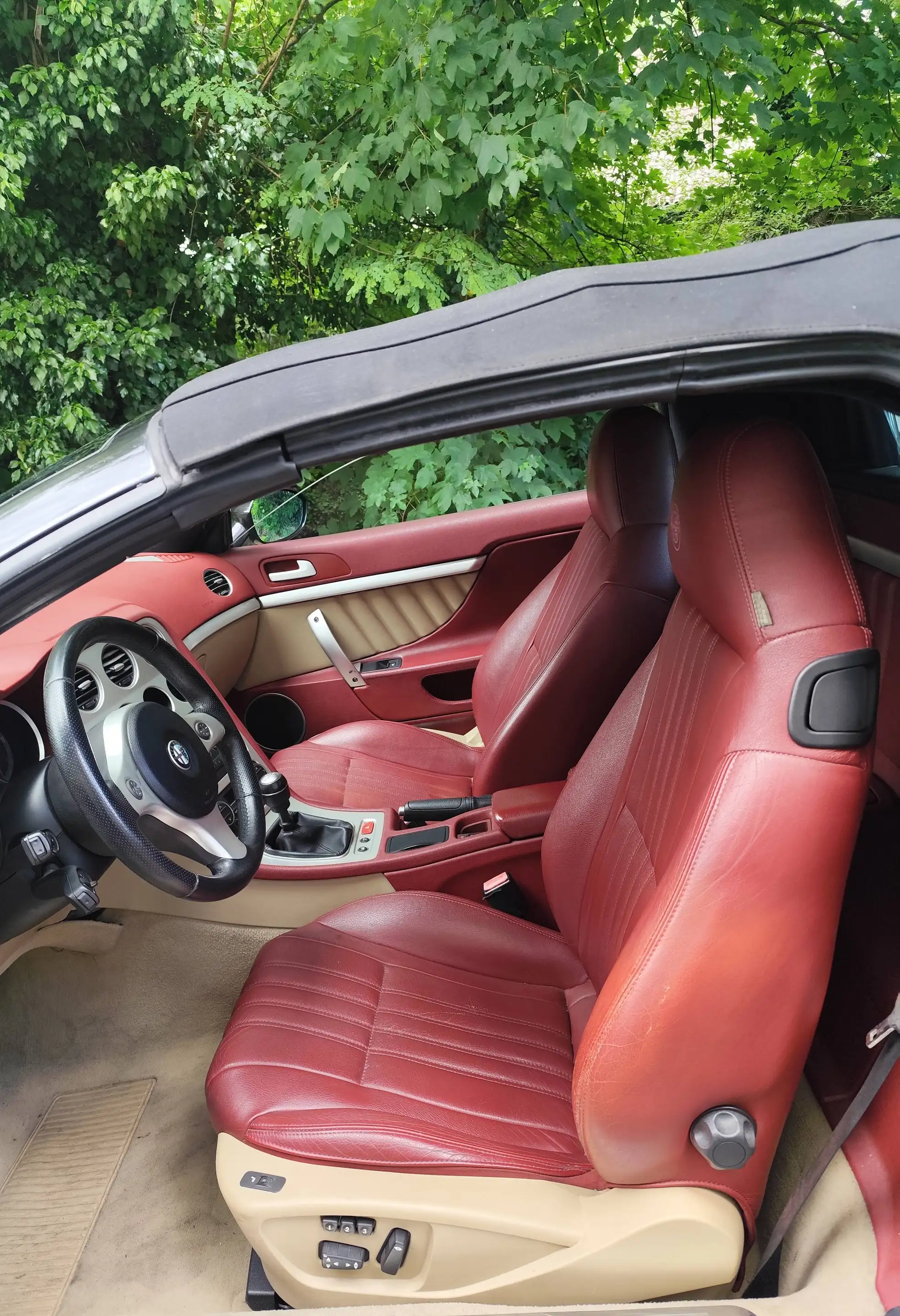 Alfa Romeo Spider 2.4 JTD 20V Exclusive — photo 10