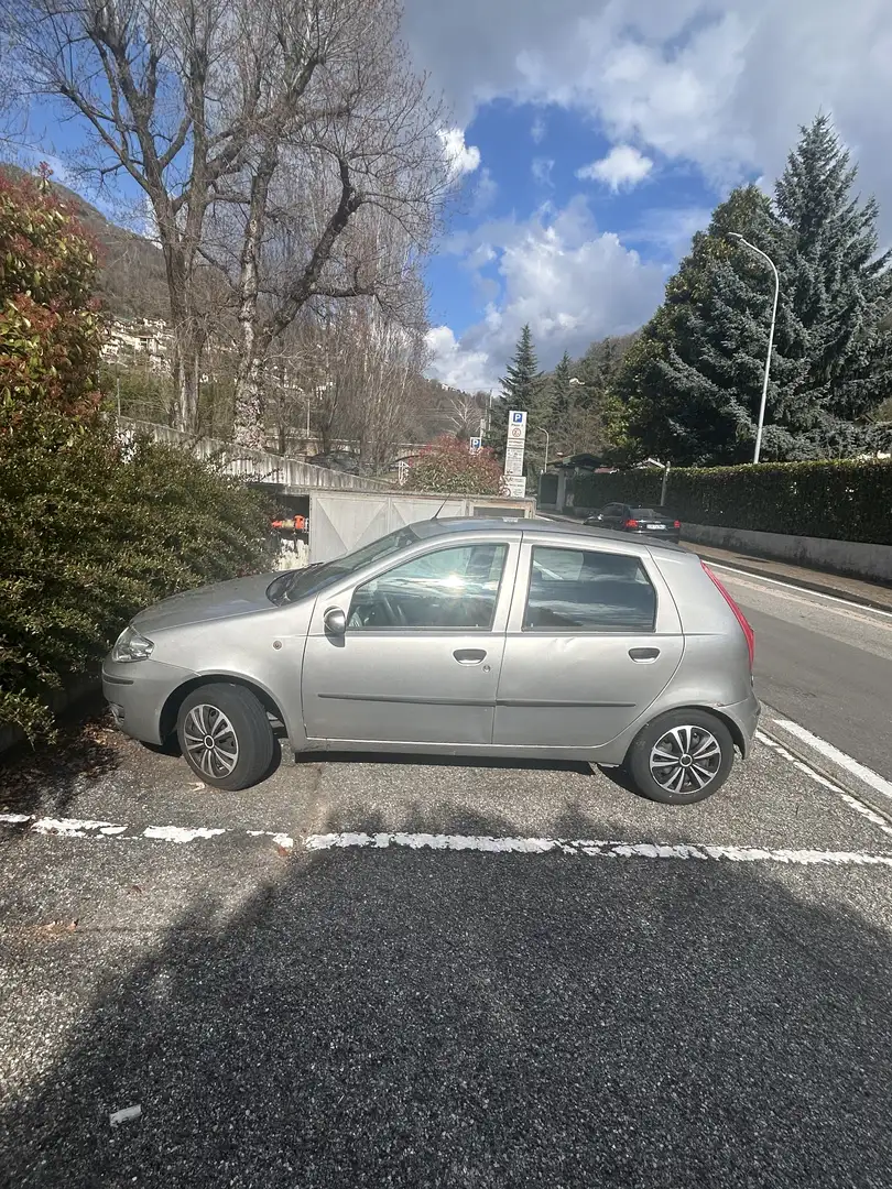Fiat Punto 5p 1.2 - 2