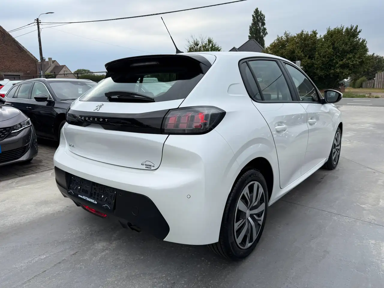 Peugeot 208 1.2i FULL LED NAVIGATIE CARPLAY BLUETOOTH PDC AIRCO, миниатюра 5