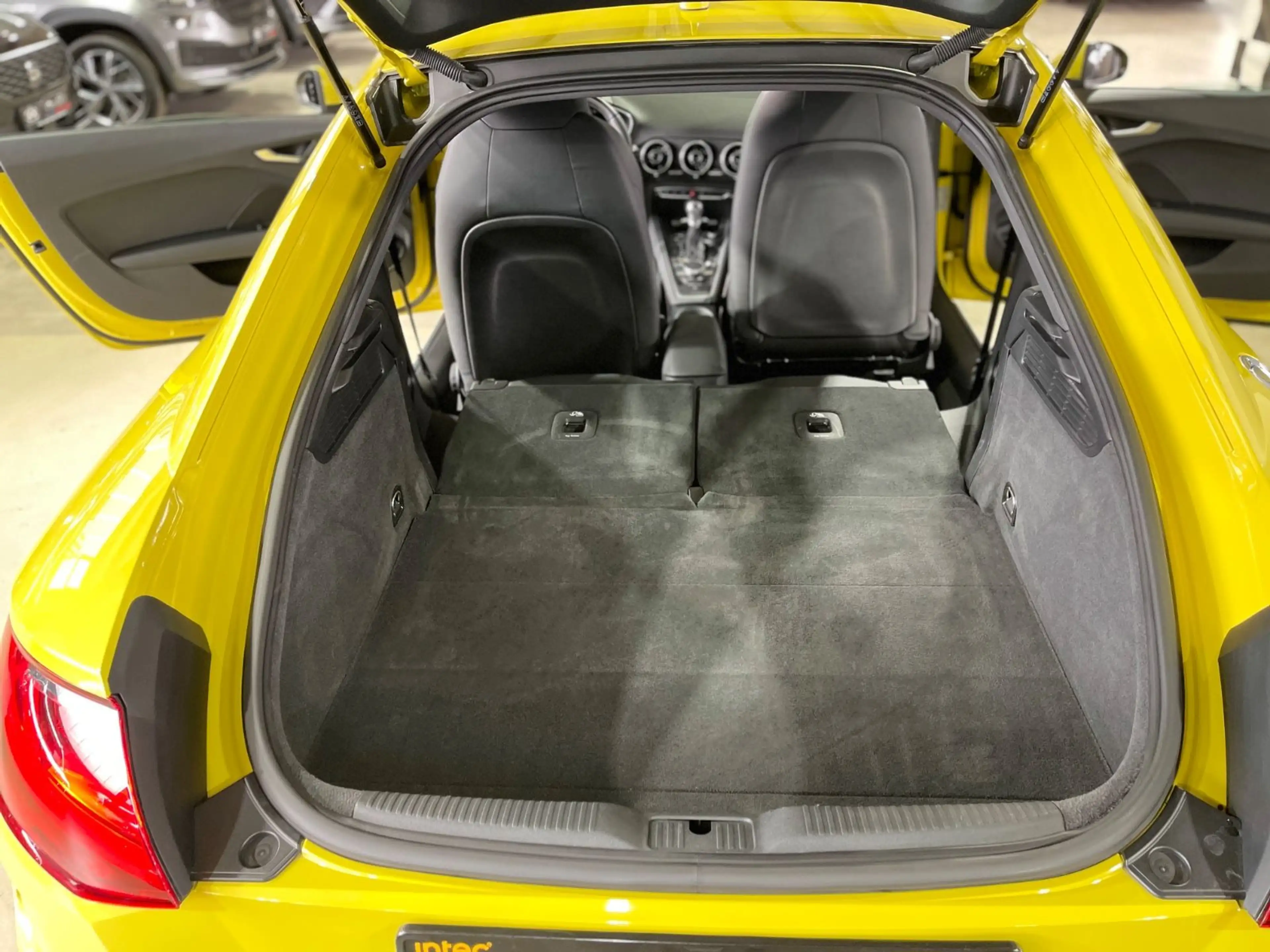 Audi TT Coupe 40 TFSI+S-Line+SHZ+Spoiler+1 J. Garantie — photo 12